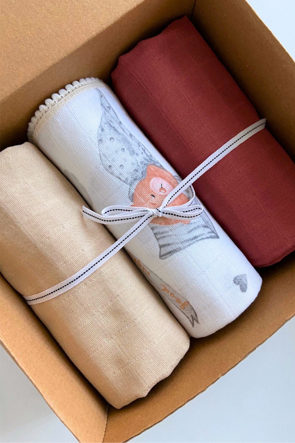 Zeynep Akdemir | Creative Studio-Muslin Bebek Battaniyesi 3'lü Set-Bebek Battaniye-1-Milagron.com