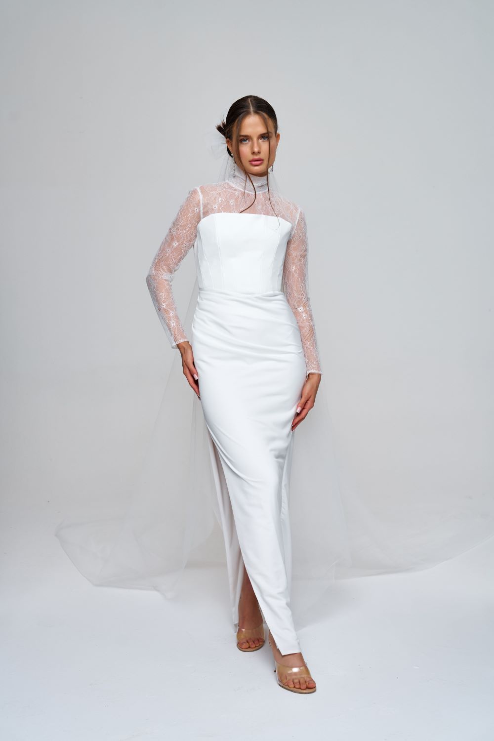 Zeynep Kaya-Fransız Dantel Yırtmaçlı Drapeli Elbise-Elbise-1-Milagron.com