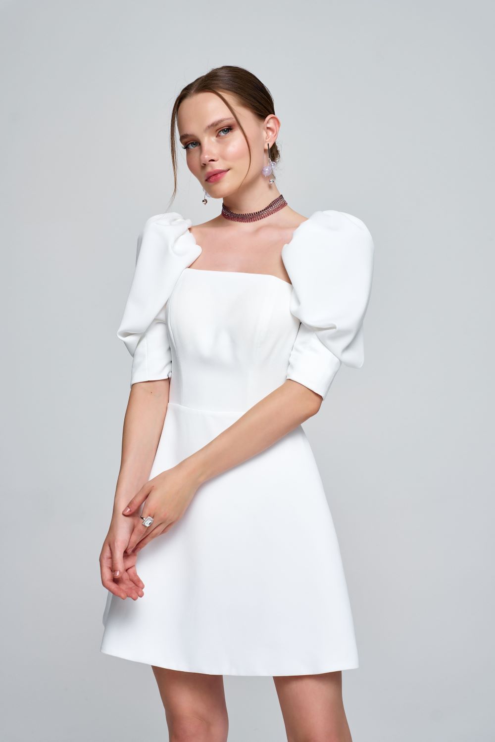 Zeynep Kaya-Karpuz Kol Straplez Mini Beyaz Elbise-Elbise-5-Milagron.com