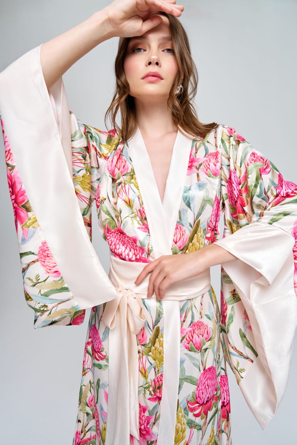 Zeynep Kaya-Saten Çiçek Desenli Kimono-Kimono-4-Milagron.com