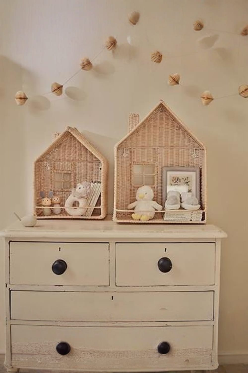 Zoa Collection-Ev Şeklinde Rattan Kitap Rafı-Duvar Dekorları-1-Milagron.com