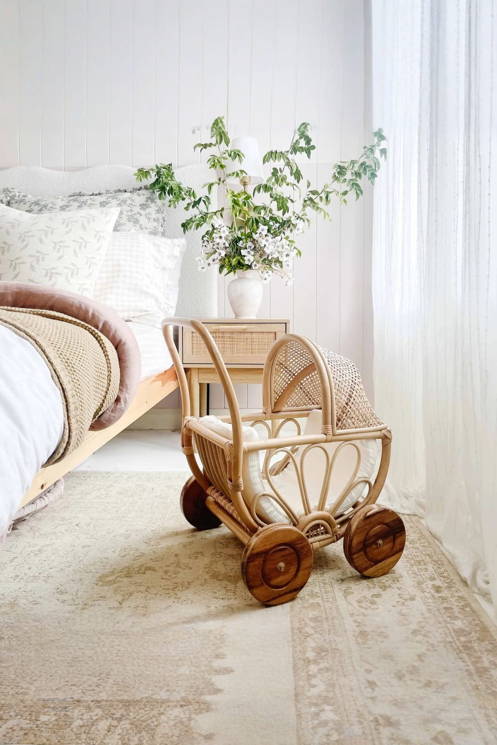 Zoa Collection-Rattan Oyuncak Çiçekli Bebek Arabası-Sepet-1-Milagron.com