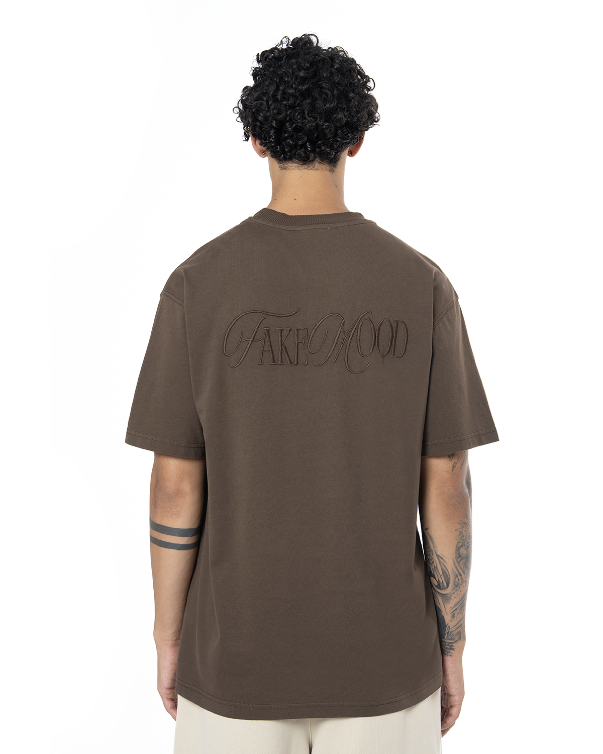 Erkek Oversize Fakemood Nakişli TiŞört - Kahverengi