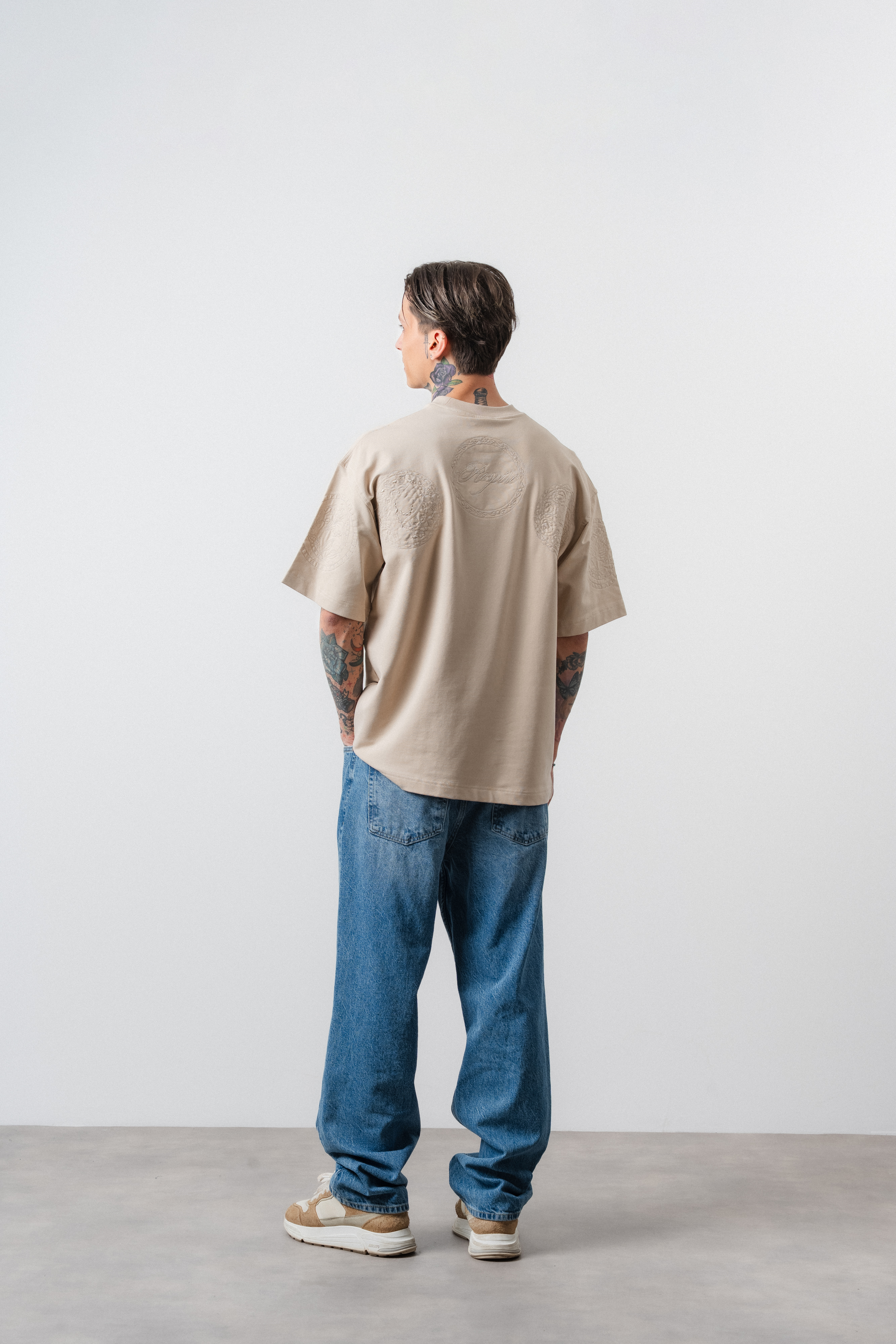 Erkek Rosette Nakış Detaylı Oversize T-Shirt Bej