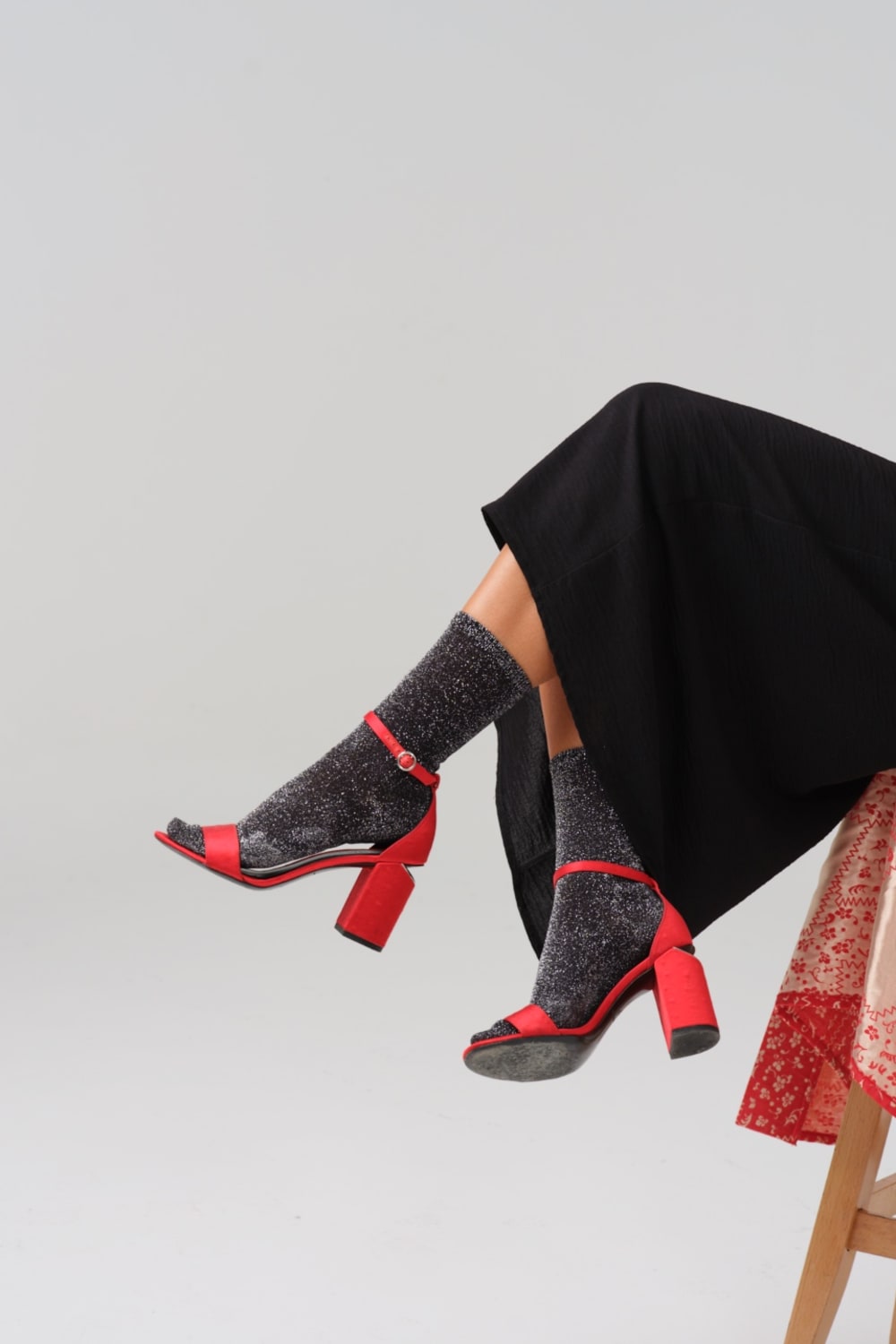 hey niri-Glam Black-Çorap-2-Milagron.com