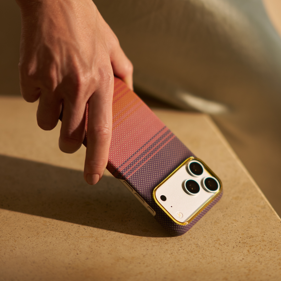 Iphone 18 Pro Karbon Kılıf Magsafe Uyumlu Aramid Fiber - Edge California Dream-02