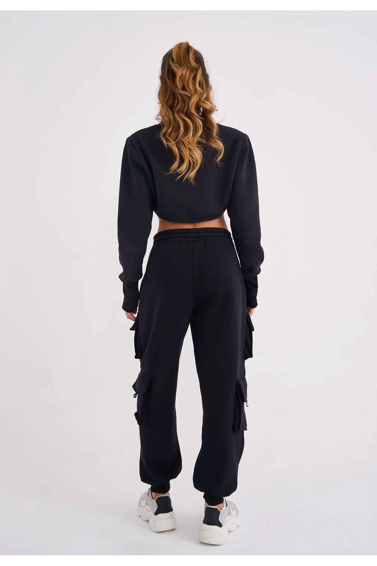 Matara Vatkalı Crop Sweatshirt