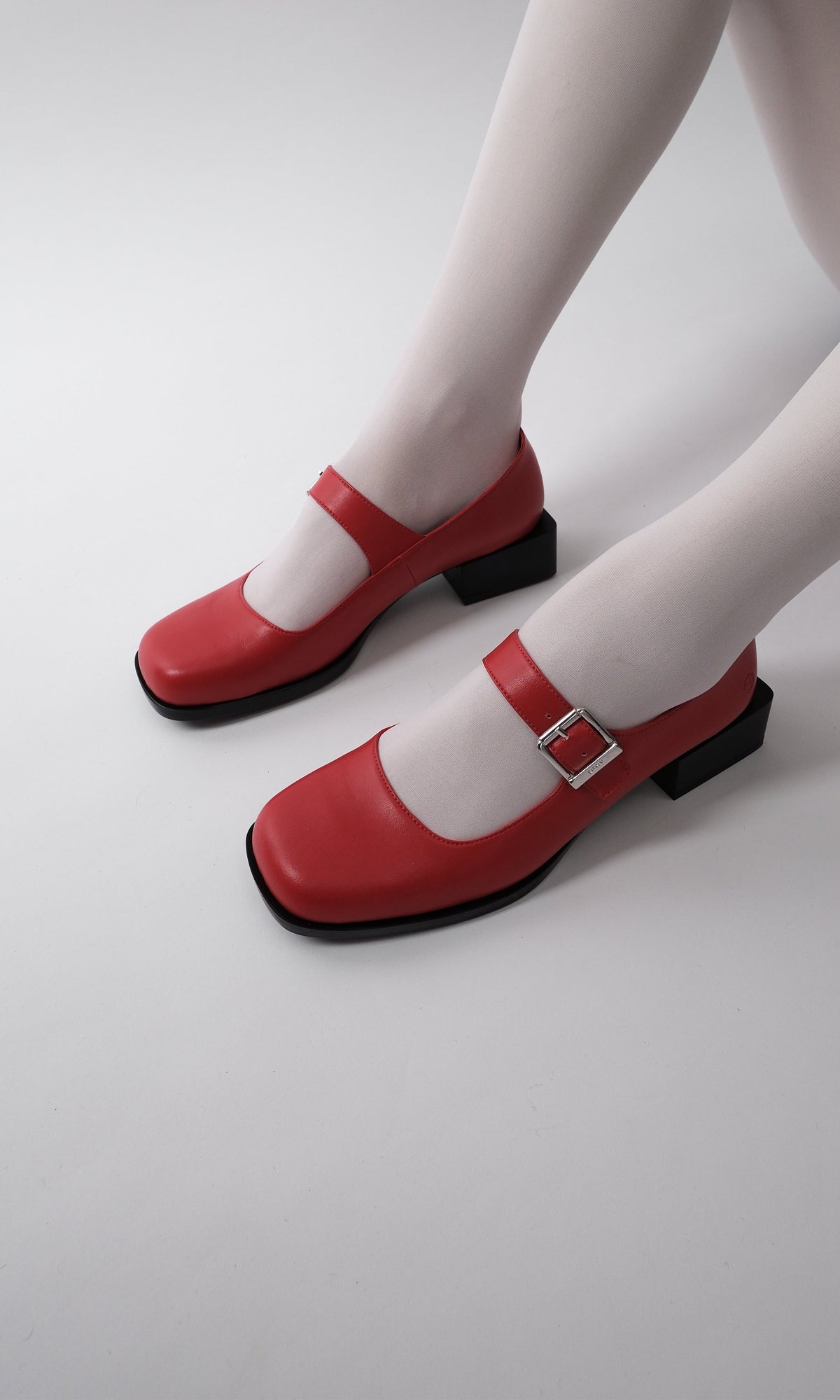 Jane - Cherry