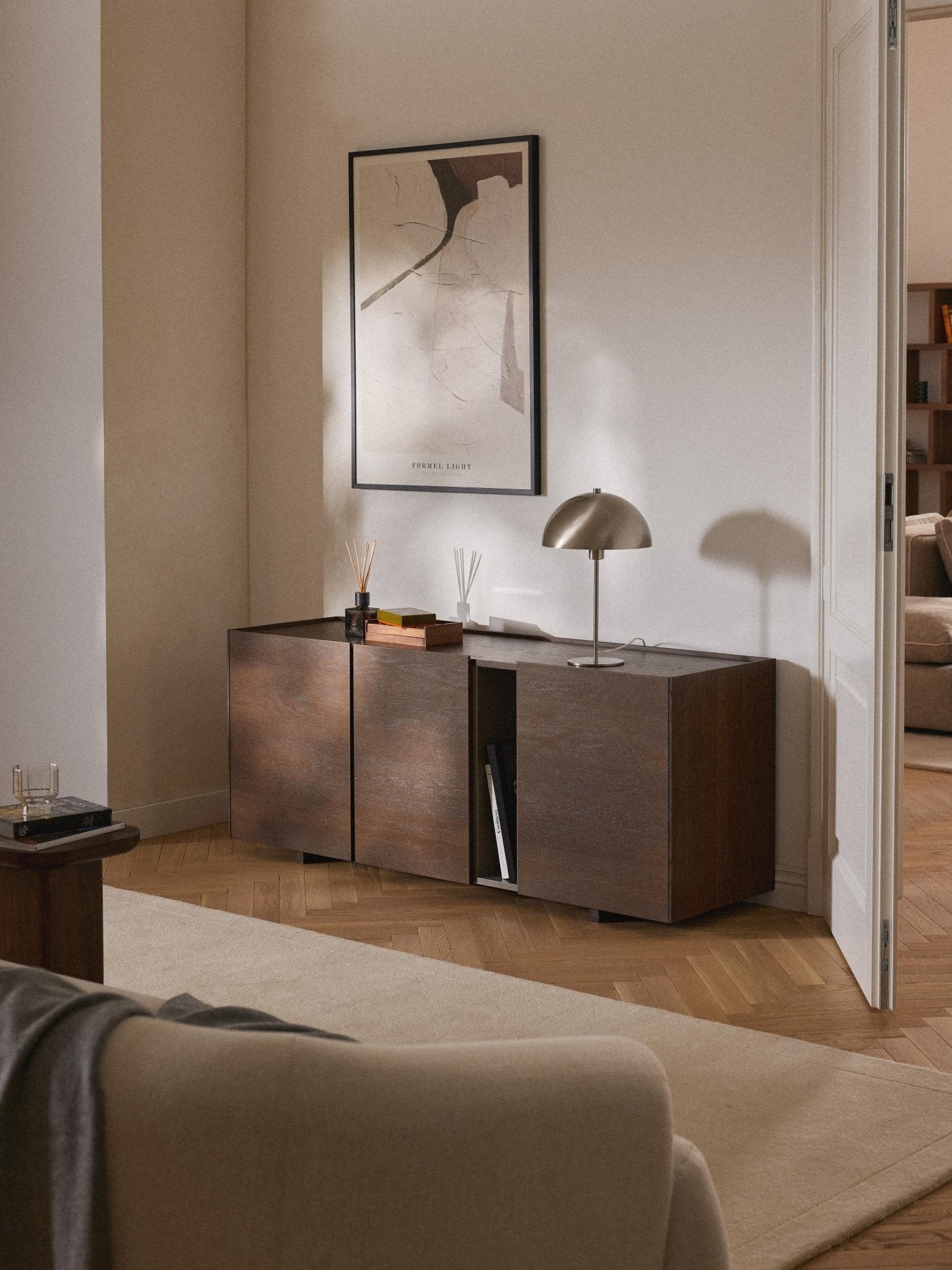 Larsen 160 Cm Meşe Kaplama Ahşap Dressoir