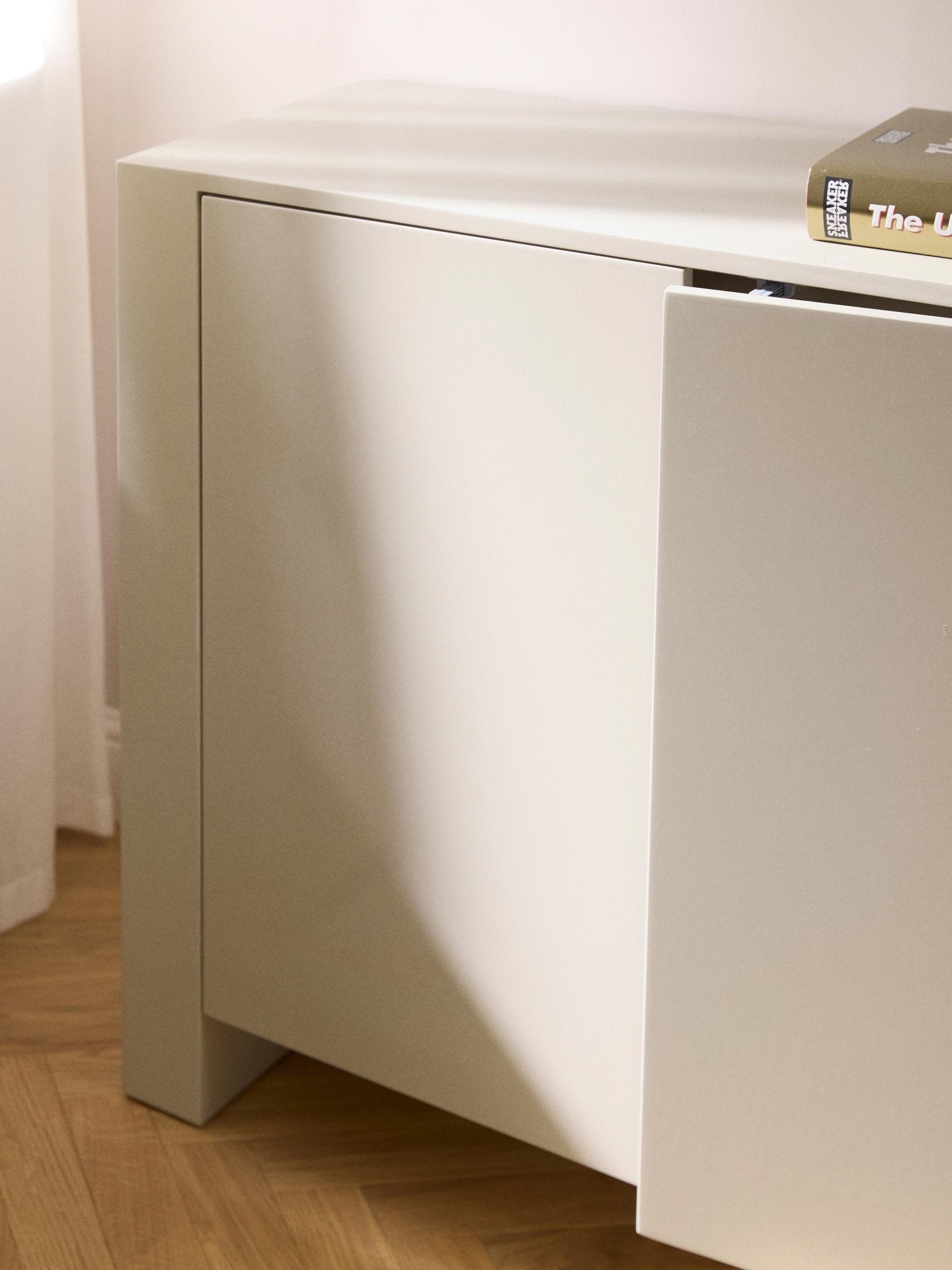 Liv Modern Minimalist Dressoir, Parlak Bej 90 Cm