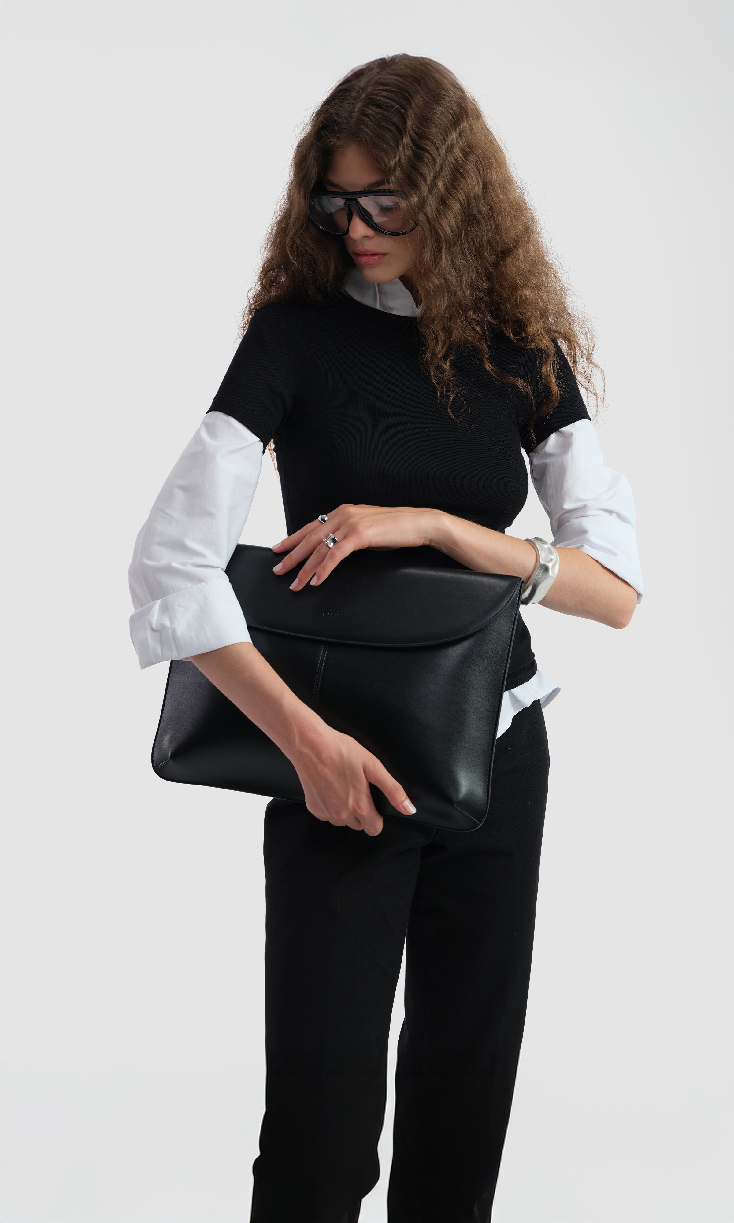 Loyauté - Black Laptop Bag