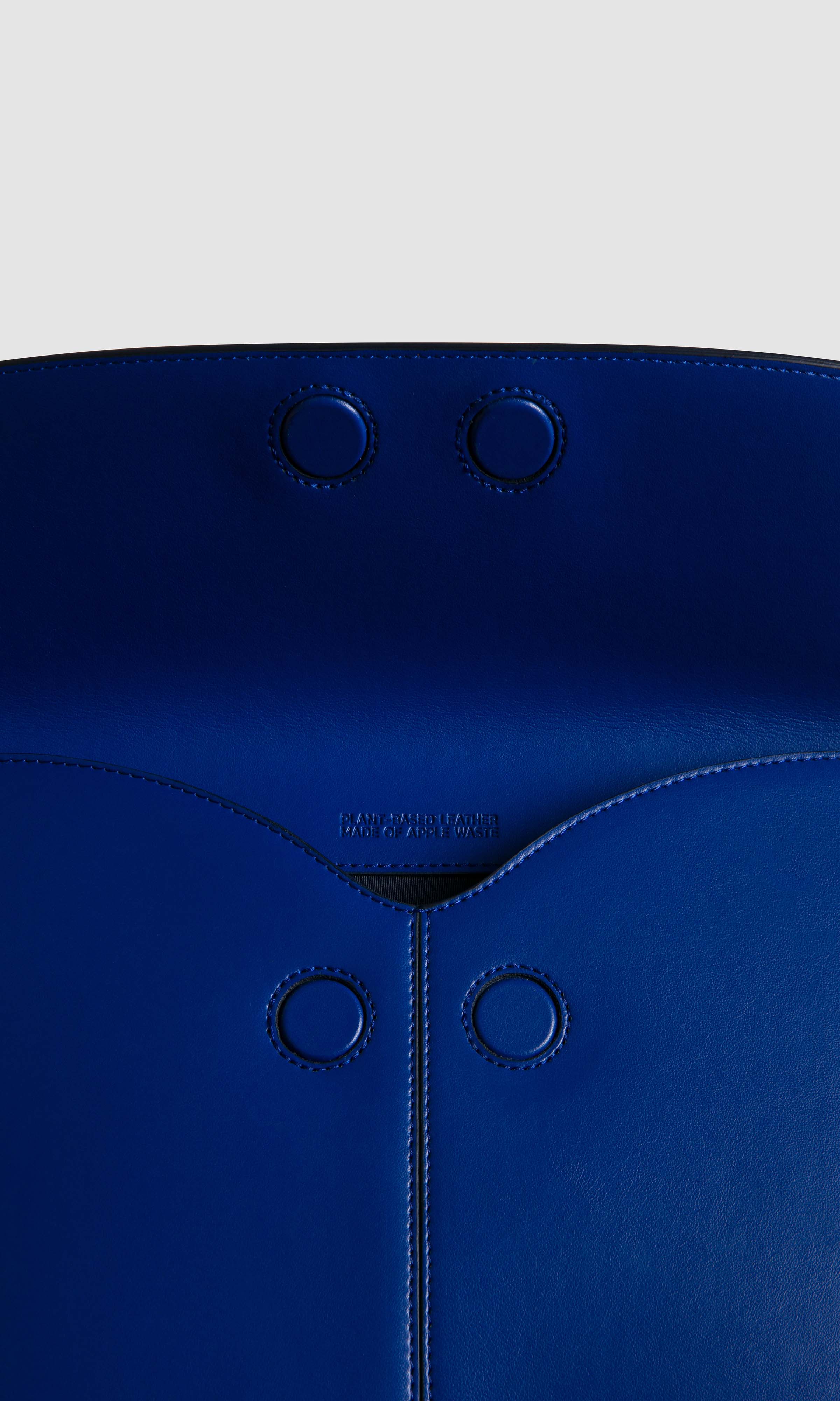 Loyauté - Electric Laptop Bag