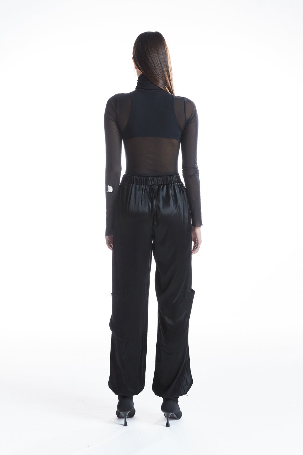 no'design-Büyük Cep Detaylı Saten Kargo Pantolon-Pantolon-6-Milagron.com