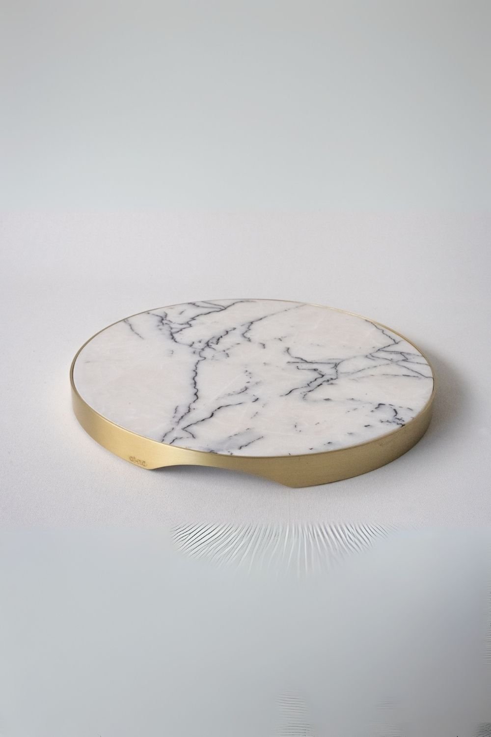 oinostudio-Asawa Yuvarlak Peynir Ve Şarküteri Tepsisi-Sunum Aksesuarları-1-Milagron.com