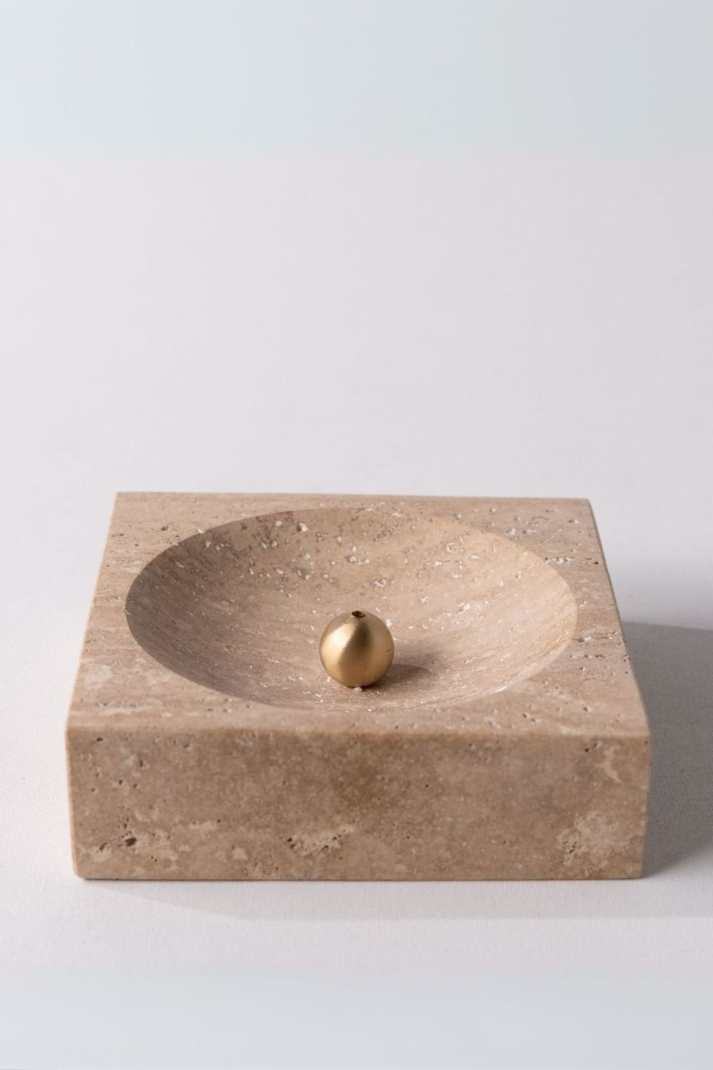 oinostudio-Kruger Kare Tütsülük Traverten-Tütsülük-2-Milagron.com