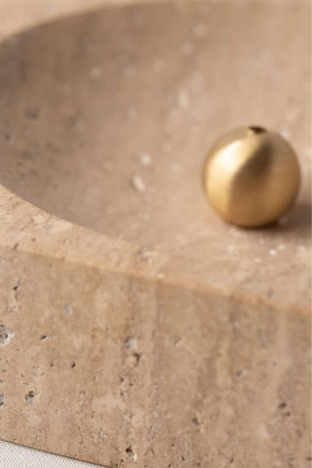 oinostudio-Kruger Kare Tütsülük Traverten-Tütsülük-4-Milagron.com