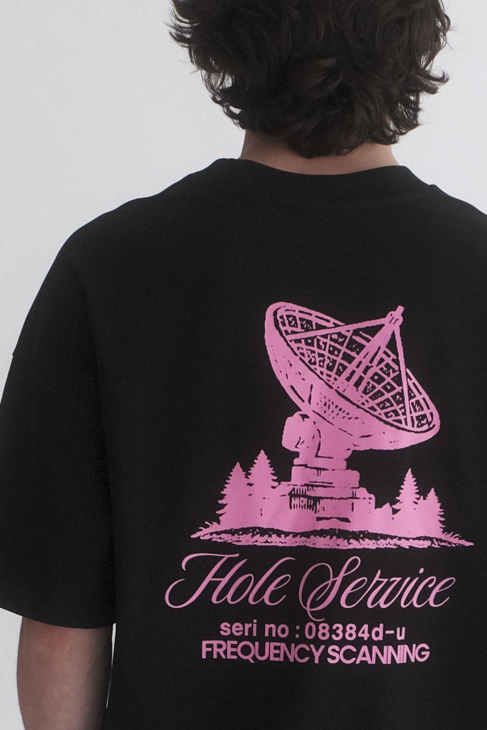 Hole Service Satellite Baskılı Oversize T-Shirt - 11