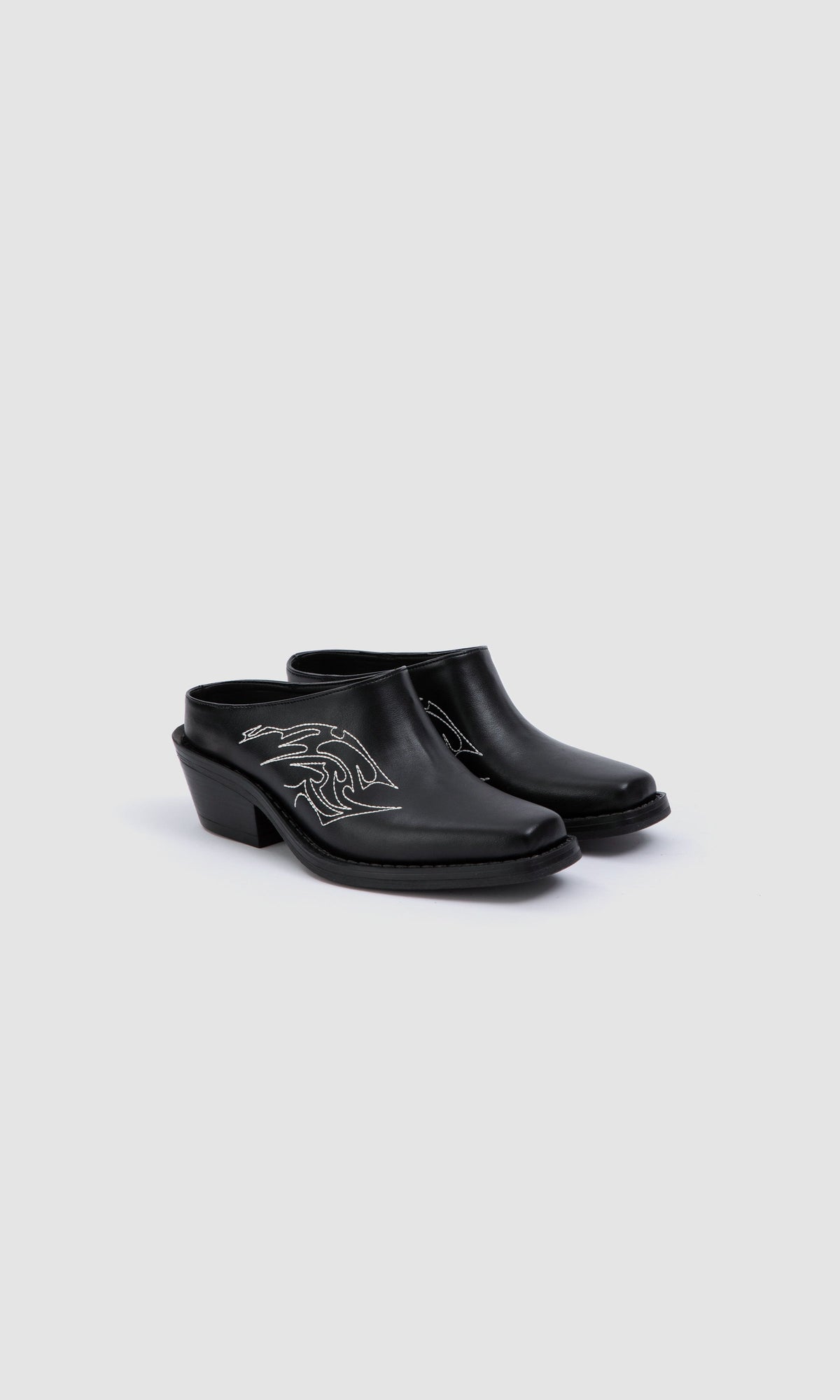 Regan Mule - Black