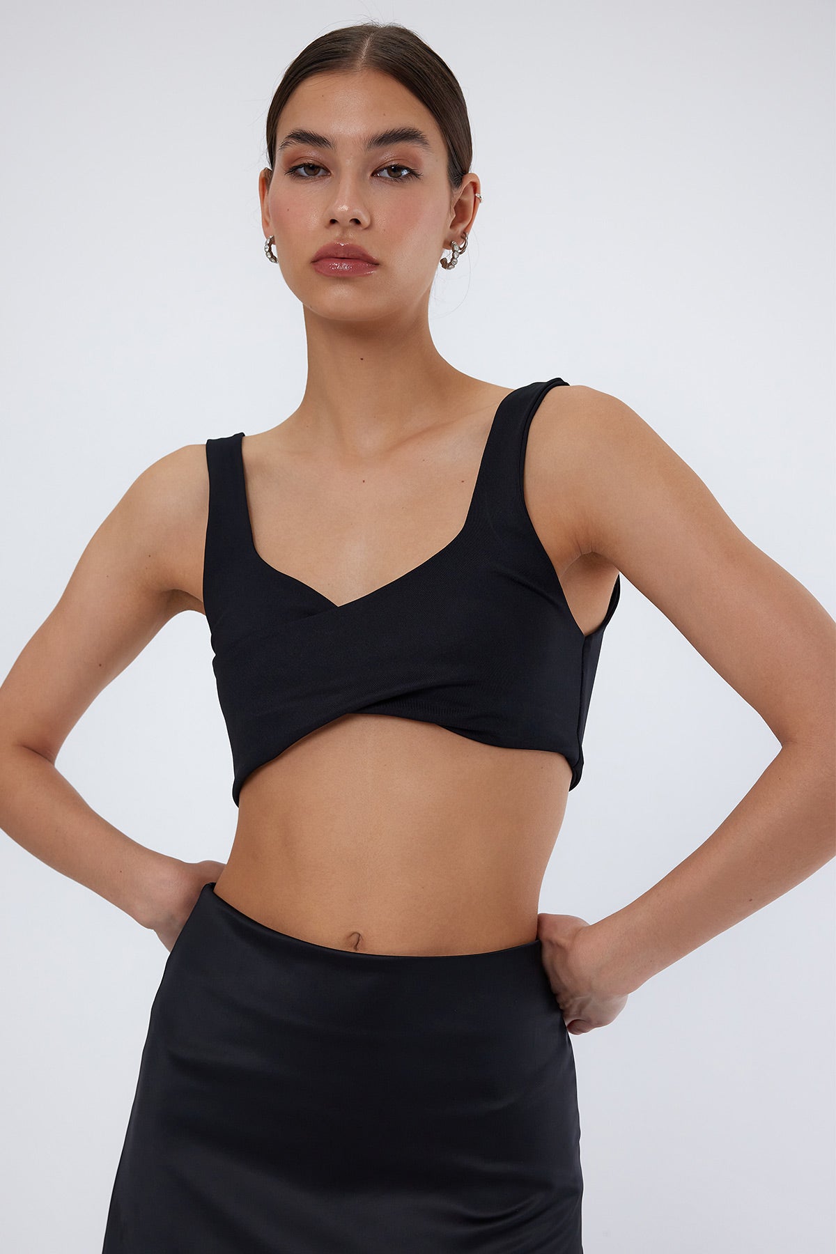 Kyria Crop Top | Siyah