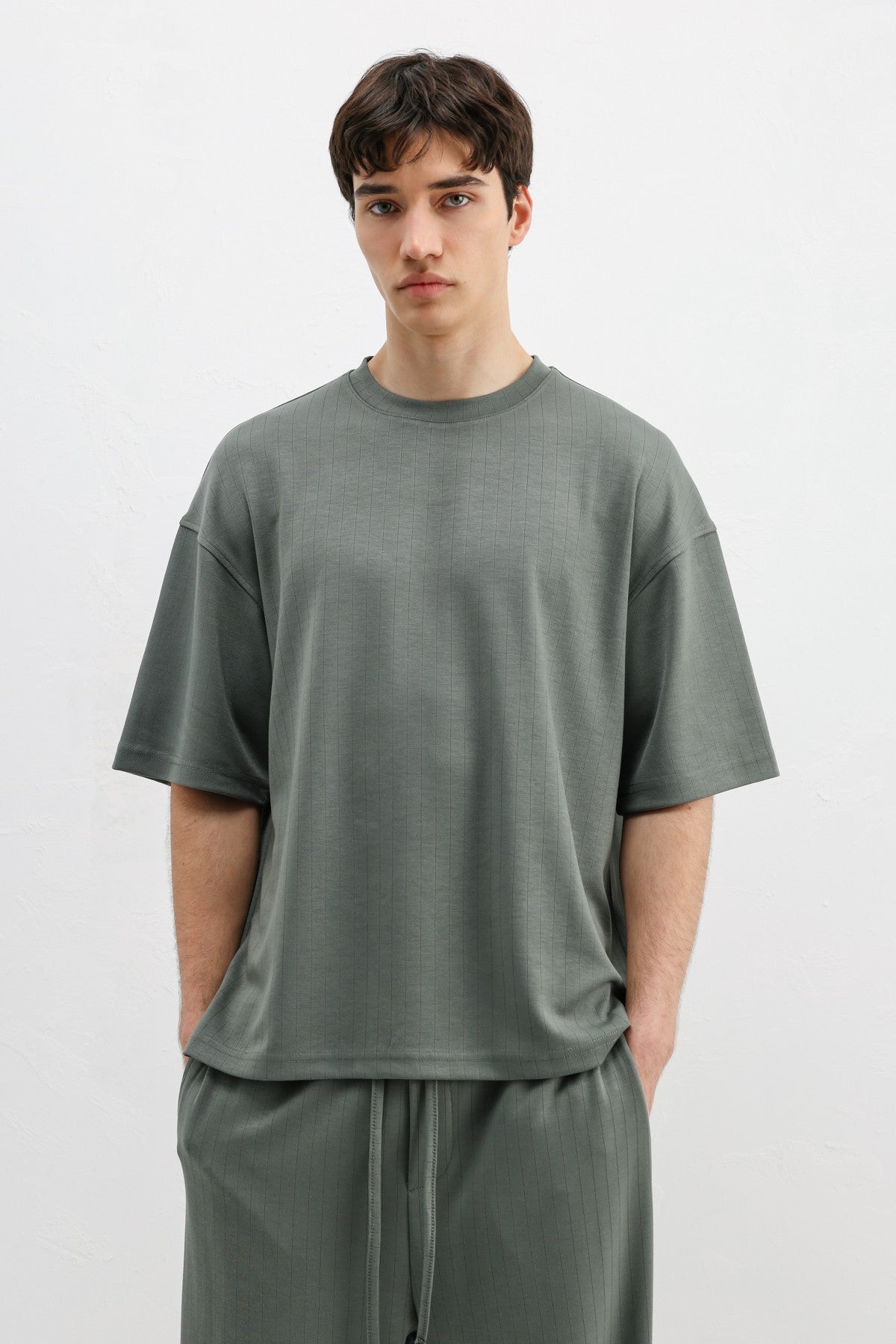 Fitilli Dokulu Oversize Tişört