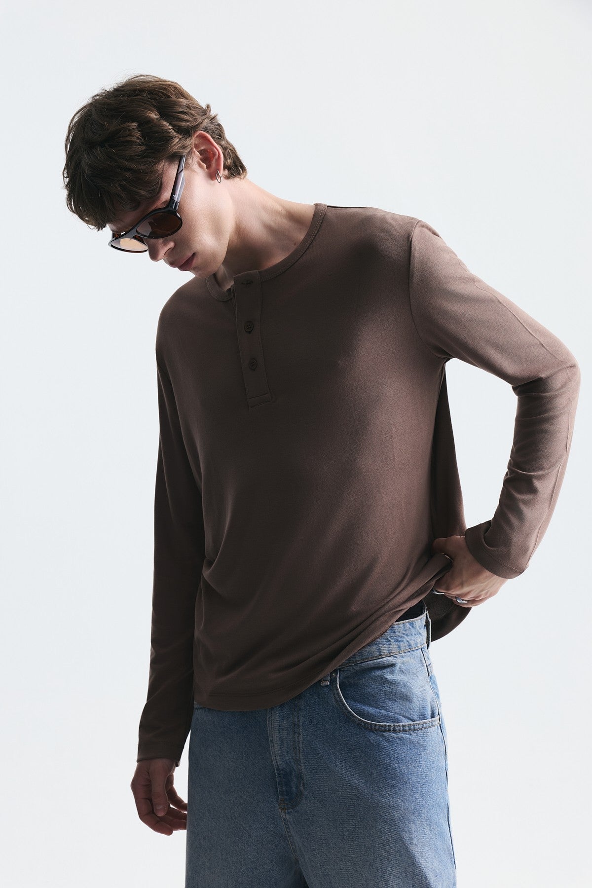 Relax Fit Düğmeli Yaka Tişört