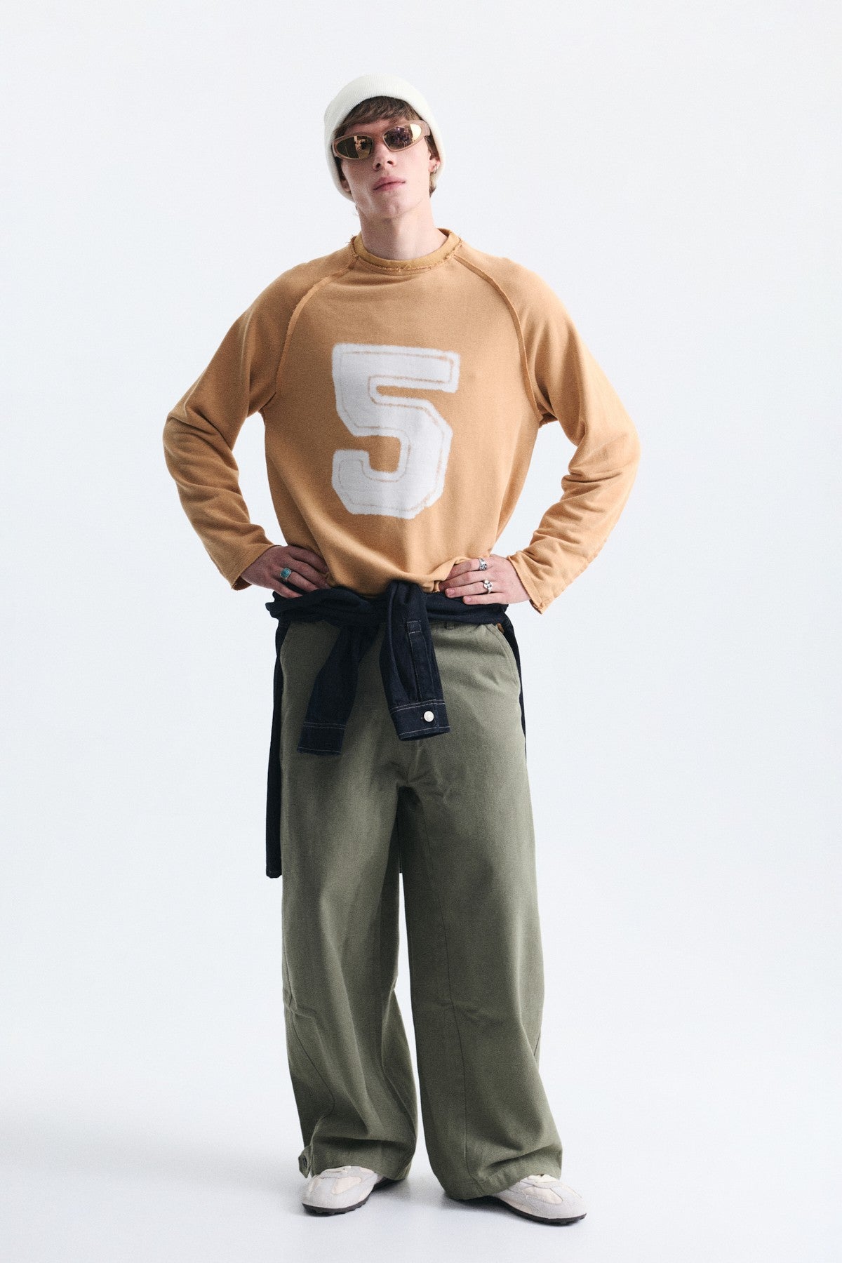 Oversize Rakam Baskılı Sweatshirt