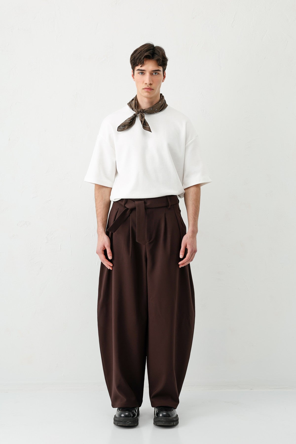 Barrel Fit Tailored Fit Kemerli Pantolon