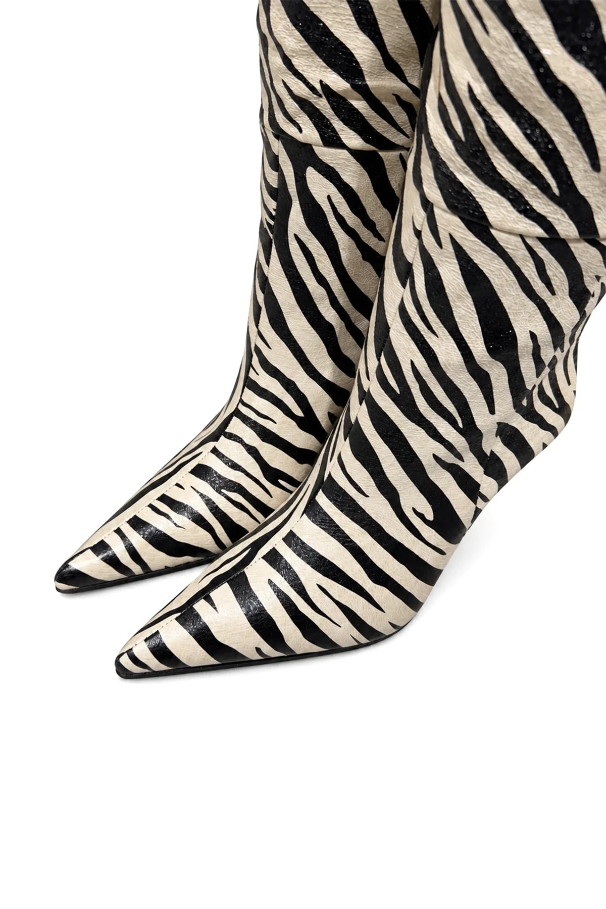 Velmora Zebra Desen 8 Cm Topuklu Çizme