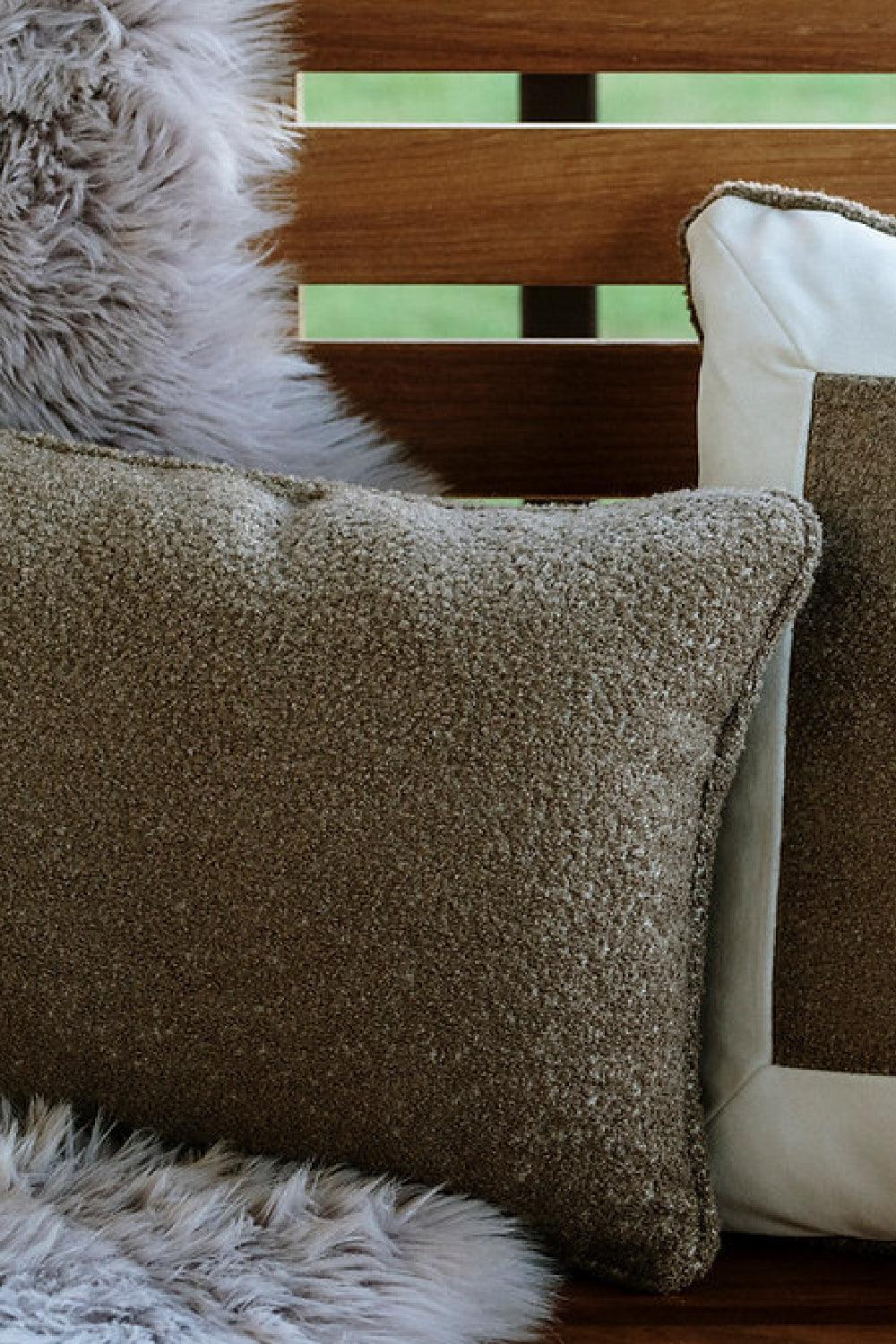 22 Maggio Istanbul-Noce Kahverengi Bukle Dikdörtgen Dekoratif Yastık 35x50 cm-Yastık-2-Milagron.com