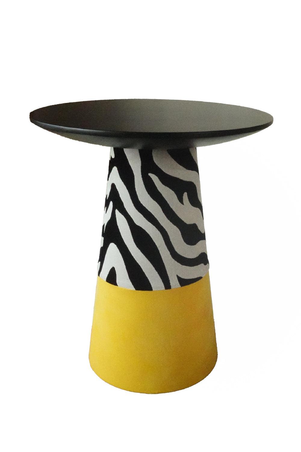 22 Maggio Istanbul-Savana Jakarlı Zebra Kadife Ahşap Yan Sehpa-Sehpa-6-Milagron.com