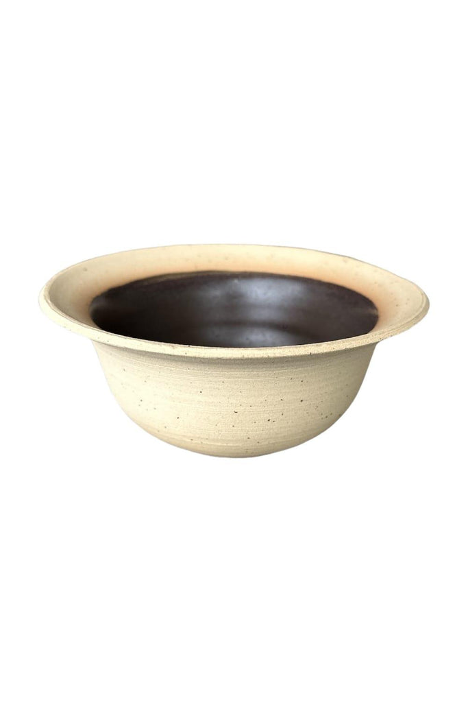 Frui Ceramics | Tabak & Kase | Siyah Benekli Stoneware Çerezlik | Milagron 