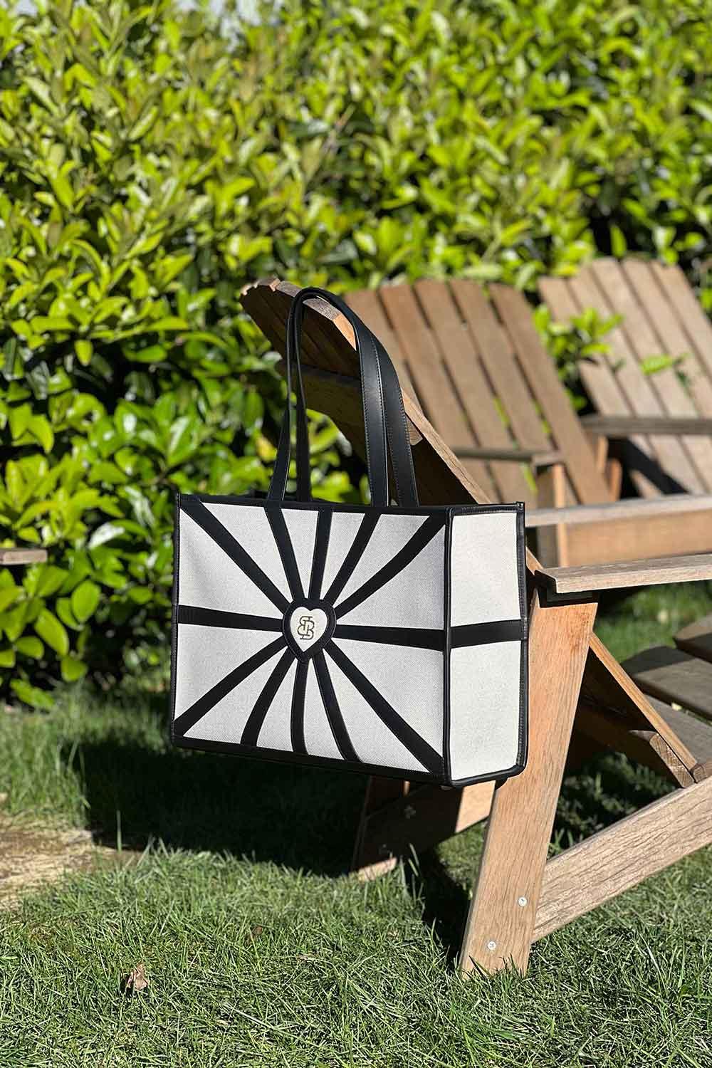 Bloomsbury-Sun Goddess - Siyah-Omuz Çantası-1-Milagron.com