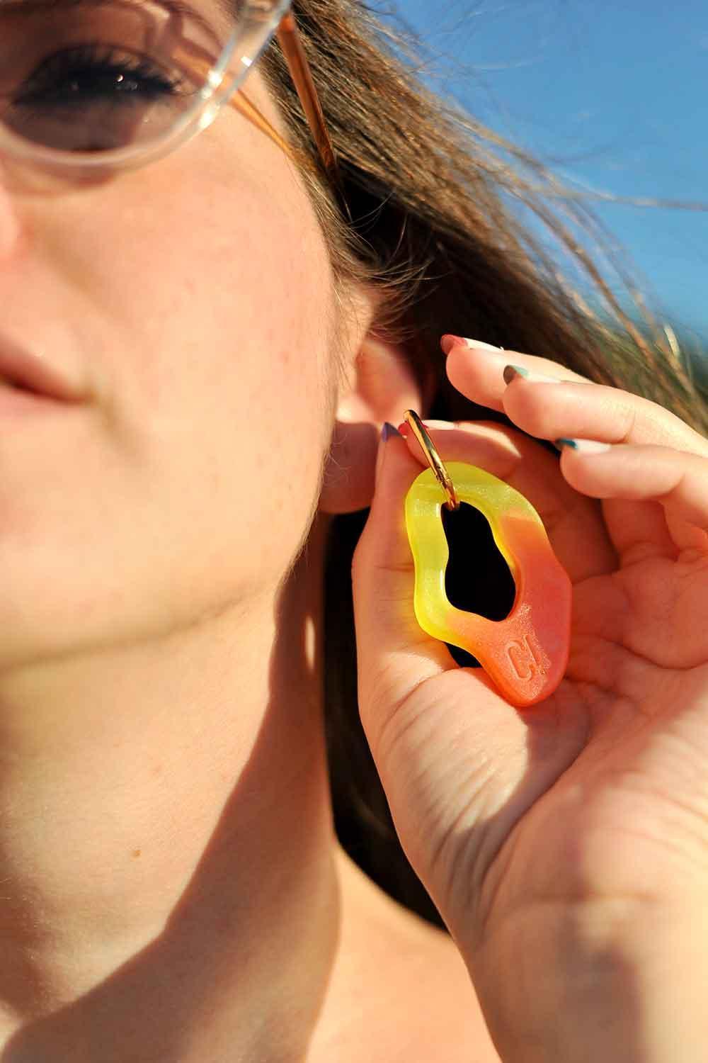 Color Manifesto-Ear Candy Big no.7 Küpe-Küpe-2-Milagron.com