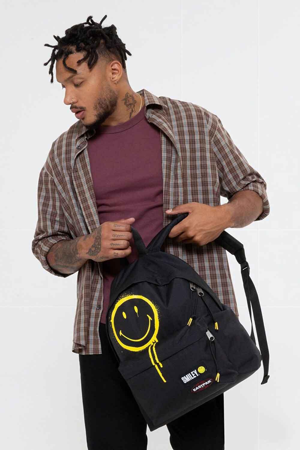 Eastpak-Padded Pak'r Smiley Graffiti Backpack-Sırt Çantası-2-Milagron.com