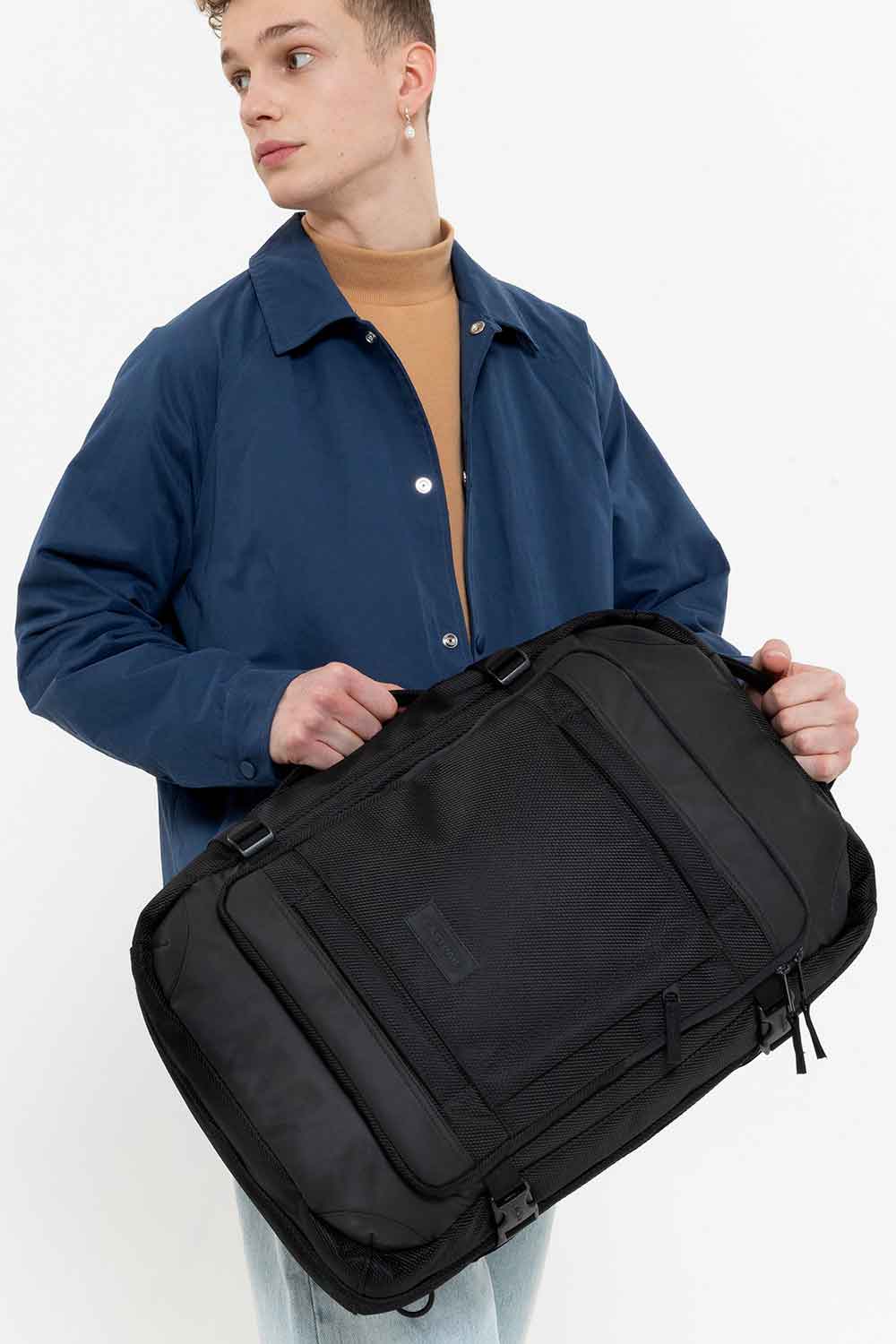 Eastpak-Travelpack Cnnct Coat-Sırt Çantası-3-Milagron.com