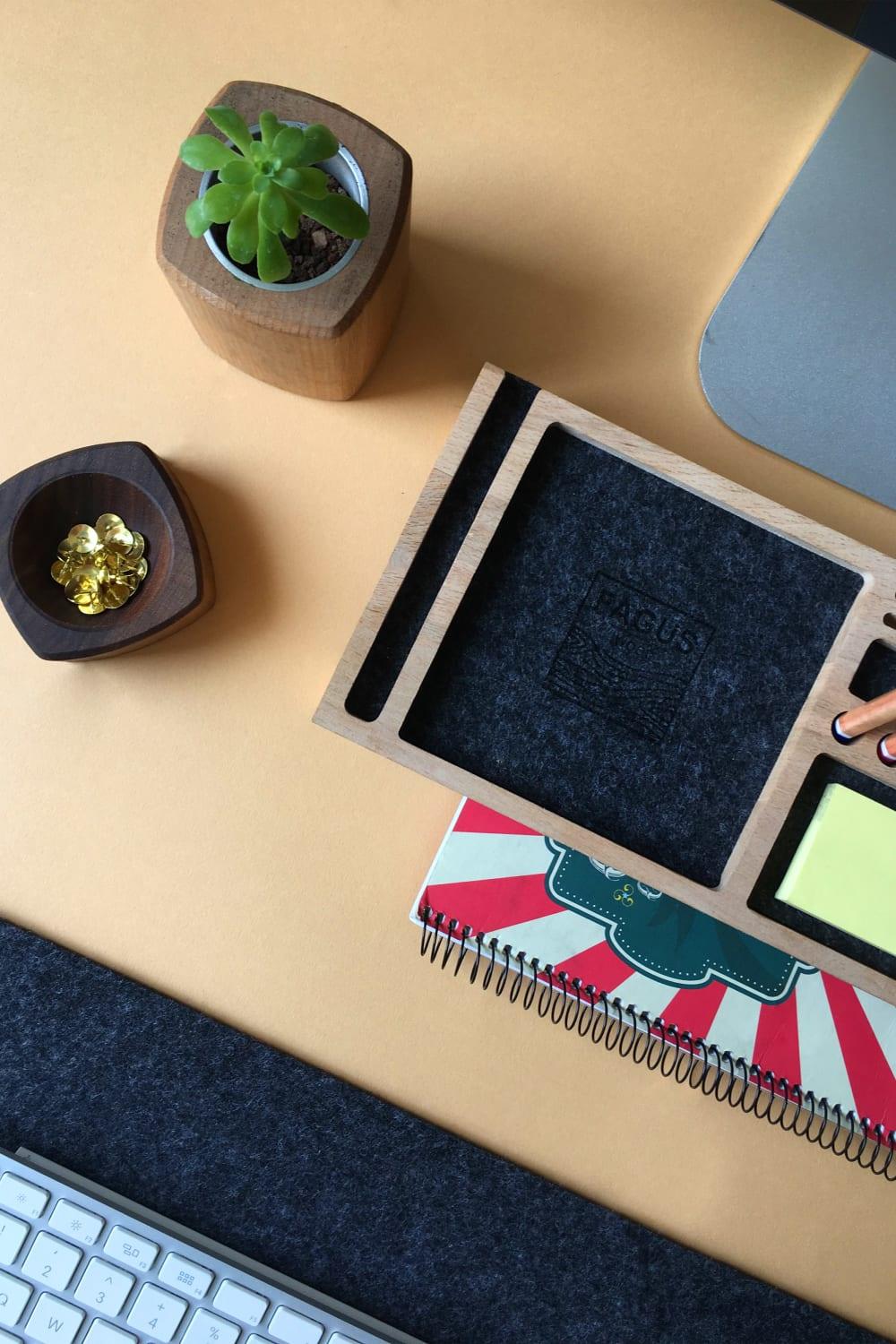 Fagus Wood-Mini Sharpy Masa Düzenleyici (Füme)-Masaüstü Organizer-12-Milagron.com