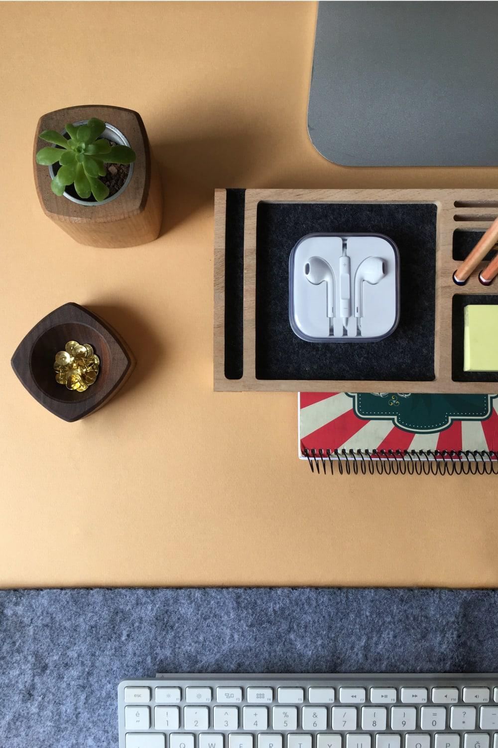 Fagus Wood-Mini Sharpy Masa Düzenleyici (Füme)-Masaüstü Organizer-16-Milagron.com