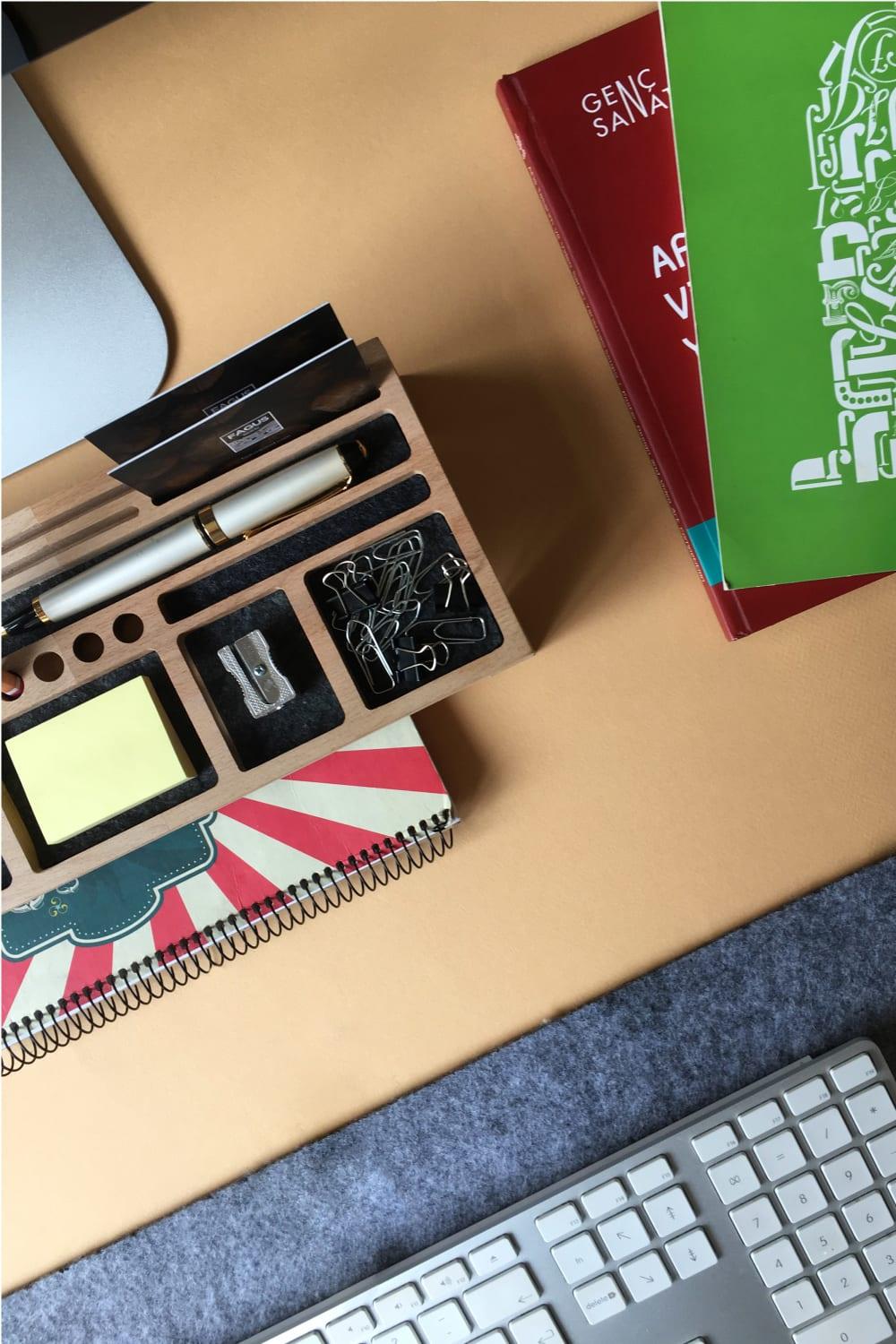 Fagus Wood-Mini Sharpy Masa Düzenleyici (Füme)-Masaüstü Organizer-17-Milagron.com