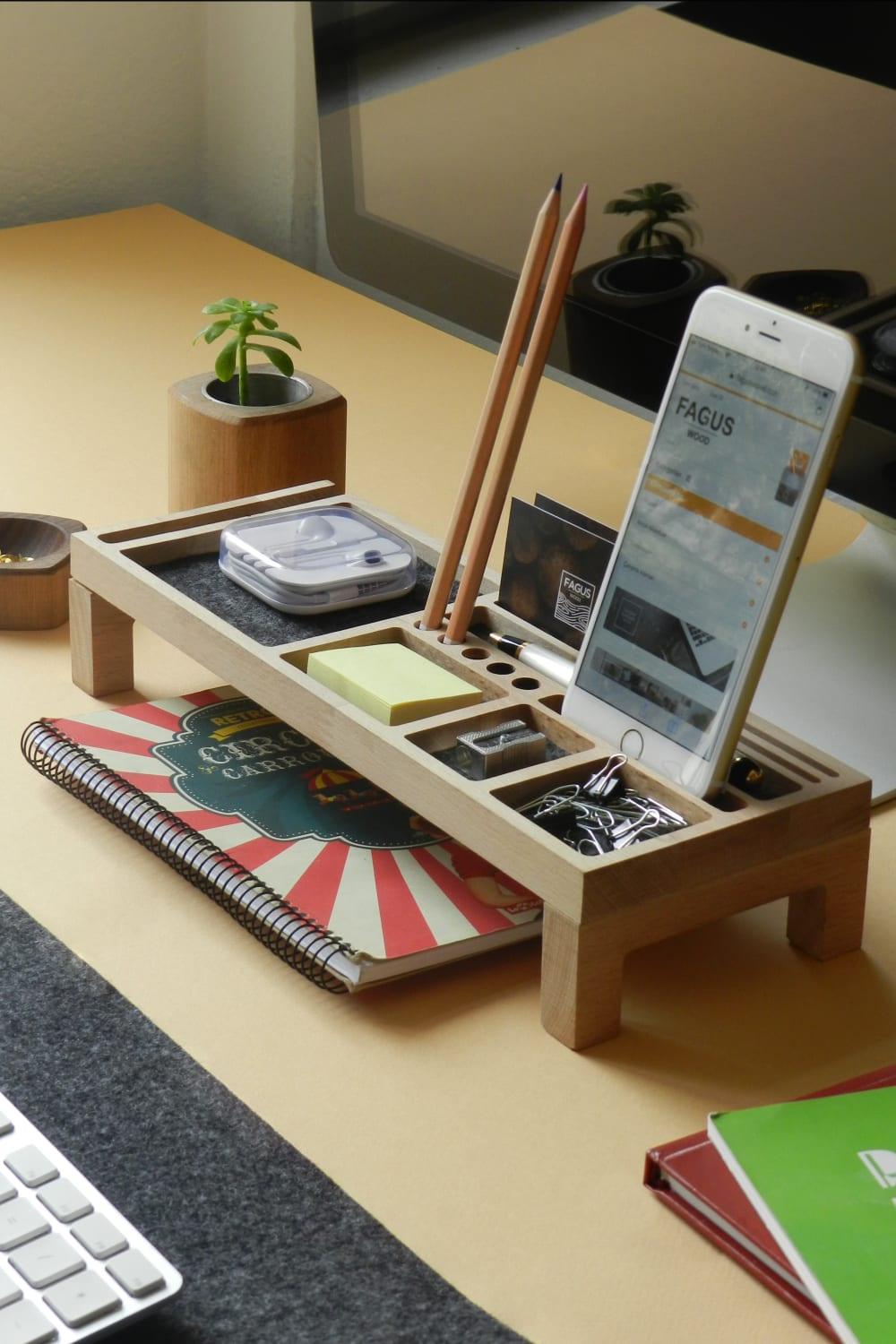 Fagus Wood-Mini Sharpy Masa Düzenleyici (Füme)-Masaüstü Organizer-3-Milagron.com