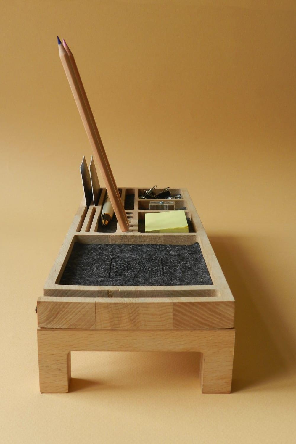 Fagus Wood-Mini Sharpy Masa Düzenleyici (Füme)-Masaüstü Organizer-9-Milagron.com
