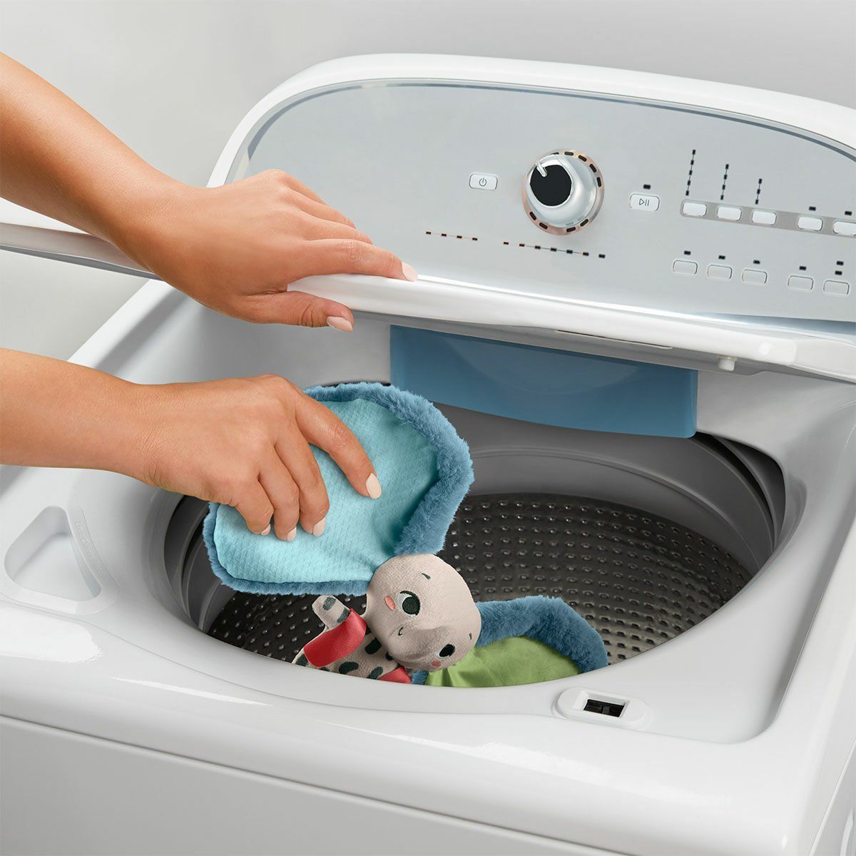 Fisher-Price-Koca Kulaklı Pelüş Dostum-Bebek Oyuncakları-3-Milagron.com