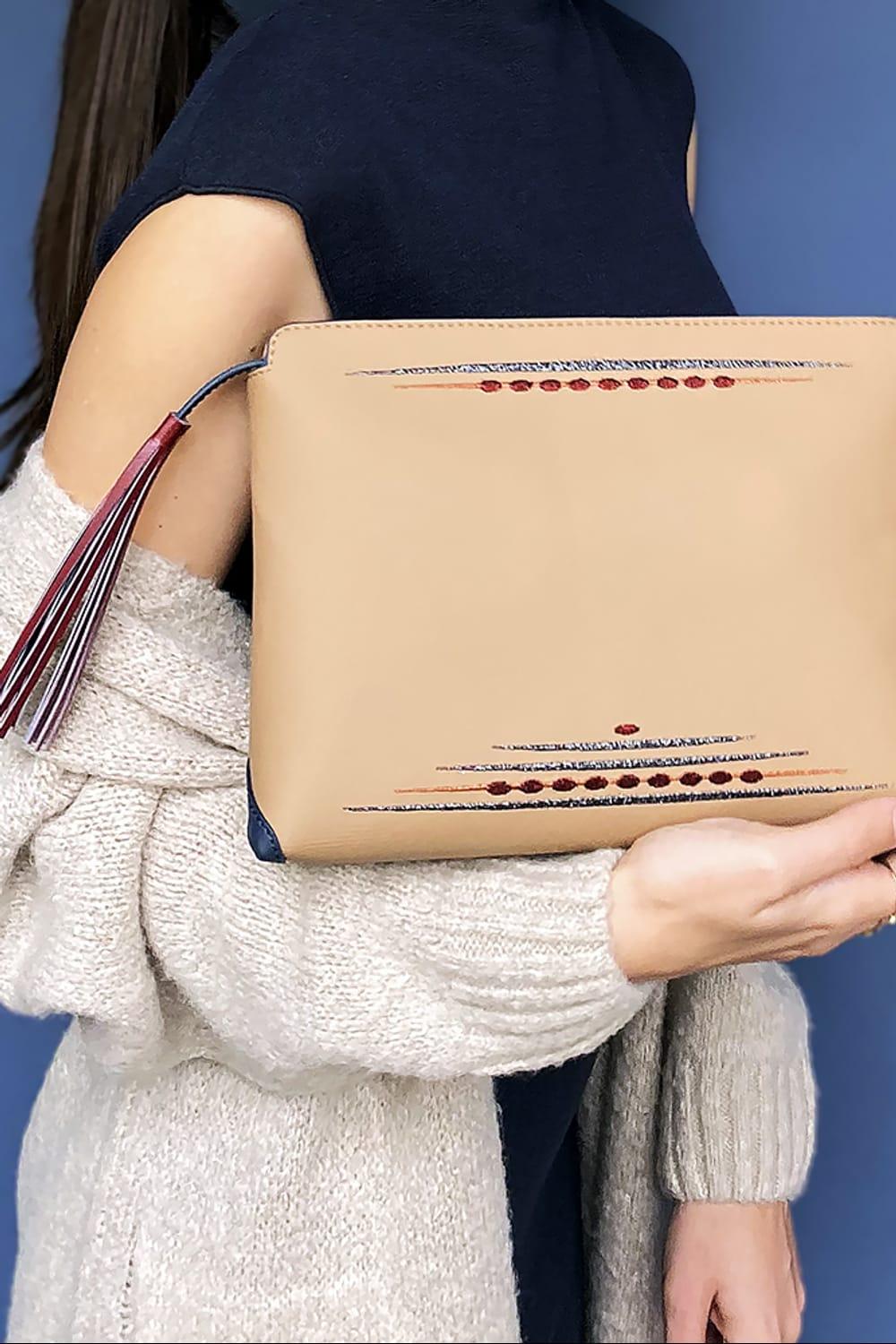 Geomi-Mun Clutch - Taba-Clutch-1-Milagron.com