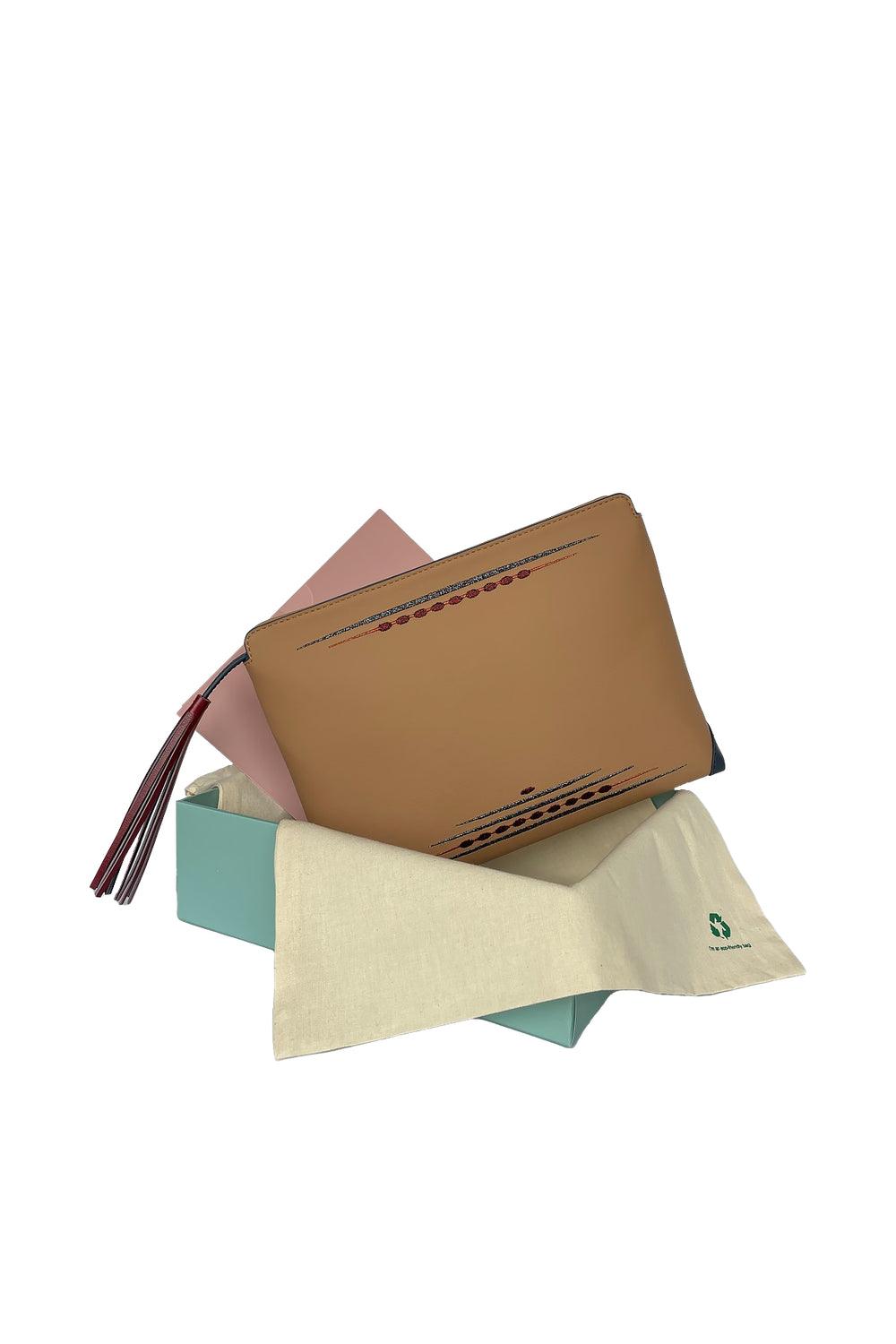 Geomi-Mun Clutch - Taba-Clutch-4-Milagron.com