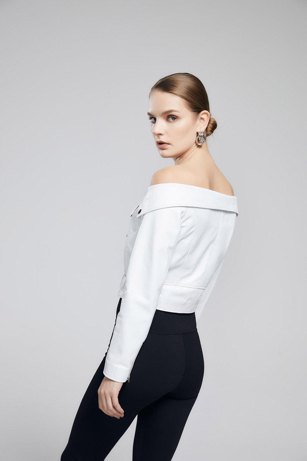 Iquoniq-Onyx Jacket In White-Deri Mont-2-Milagron.com