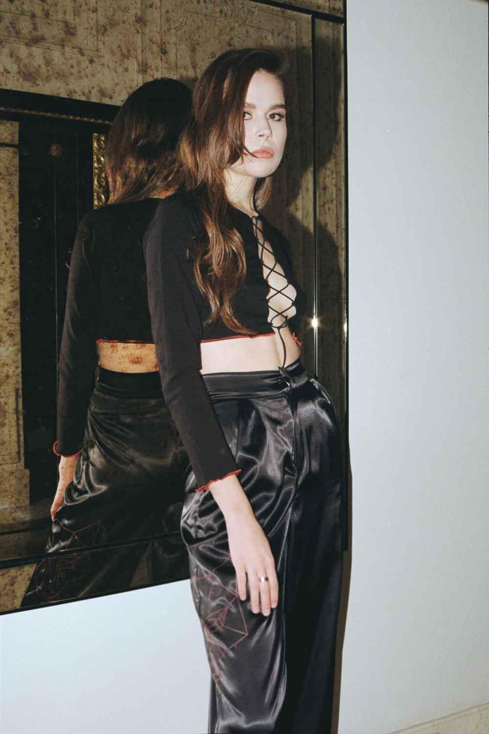 LA LOUVE-Lupa Büstiyer-Top-4-Milagron.com