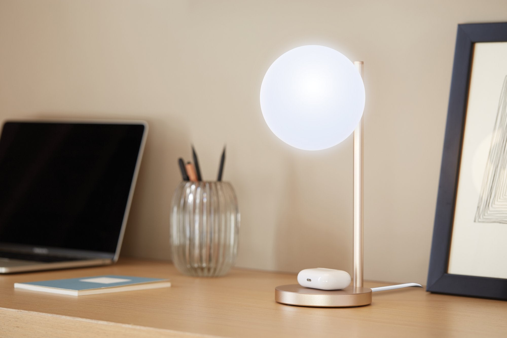 Lexon-Bubble Aydınlatma & şarj Cihazı Dore-Masa Lambası-5-Milagron.com