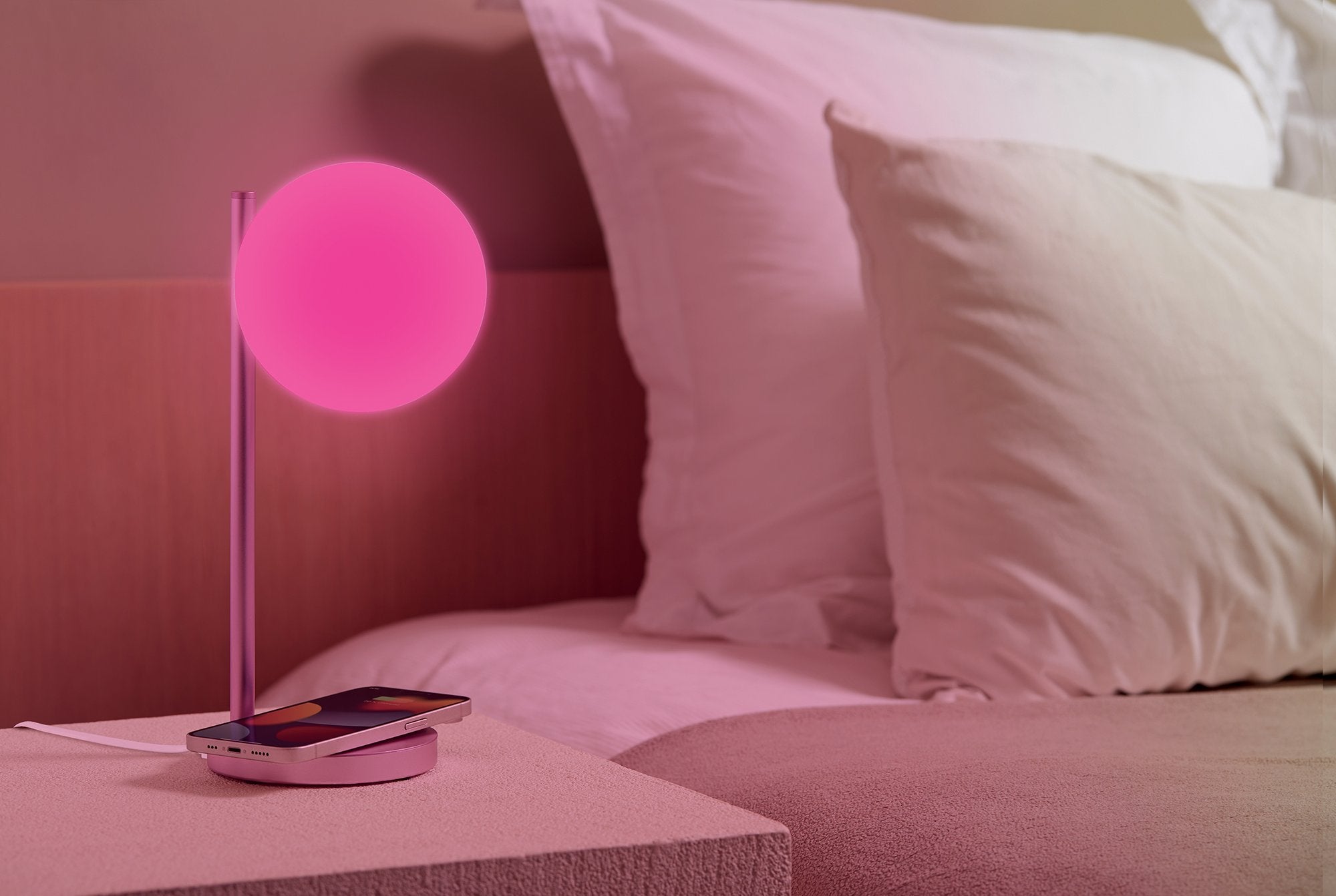 Lexon-Bubble Aydınlatma & şarj Cihazı Pembe-Kablosuz Şarj Aleti-12-Milagron.com
