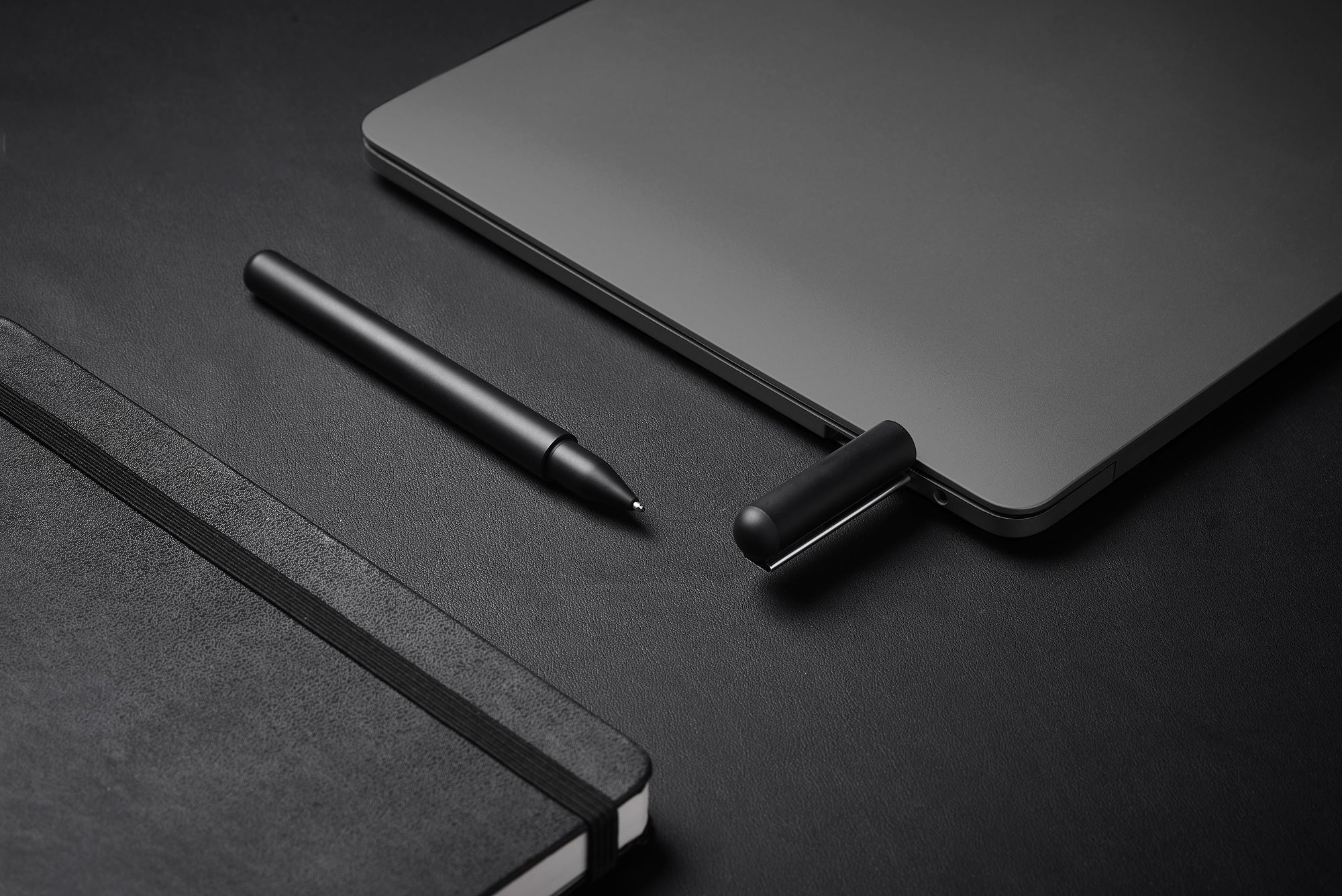 Lexon-C Pen Flash Bellekli Kalem Siyah-Kalem-7-Milagron.com