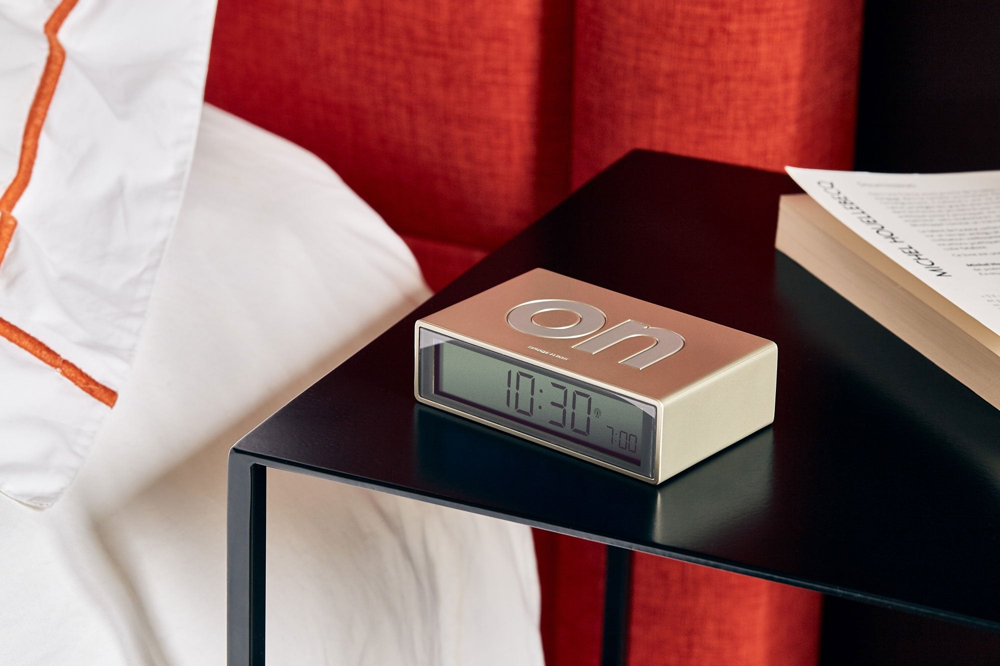 Lexon-Flip + Alarm Saat Dore-Alarm Saatler-6-Milagron.com