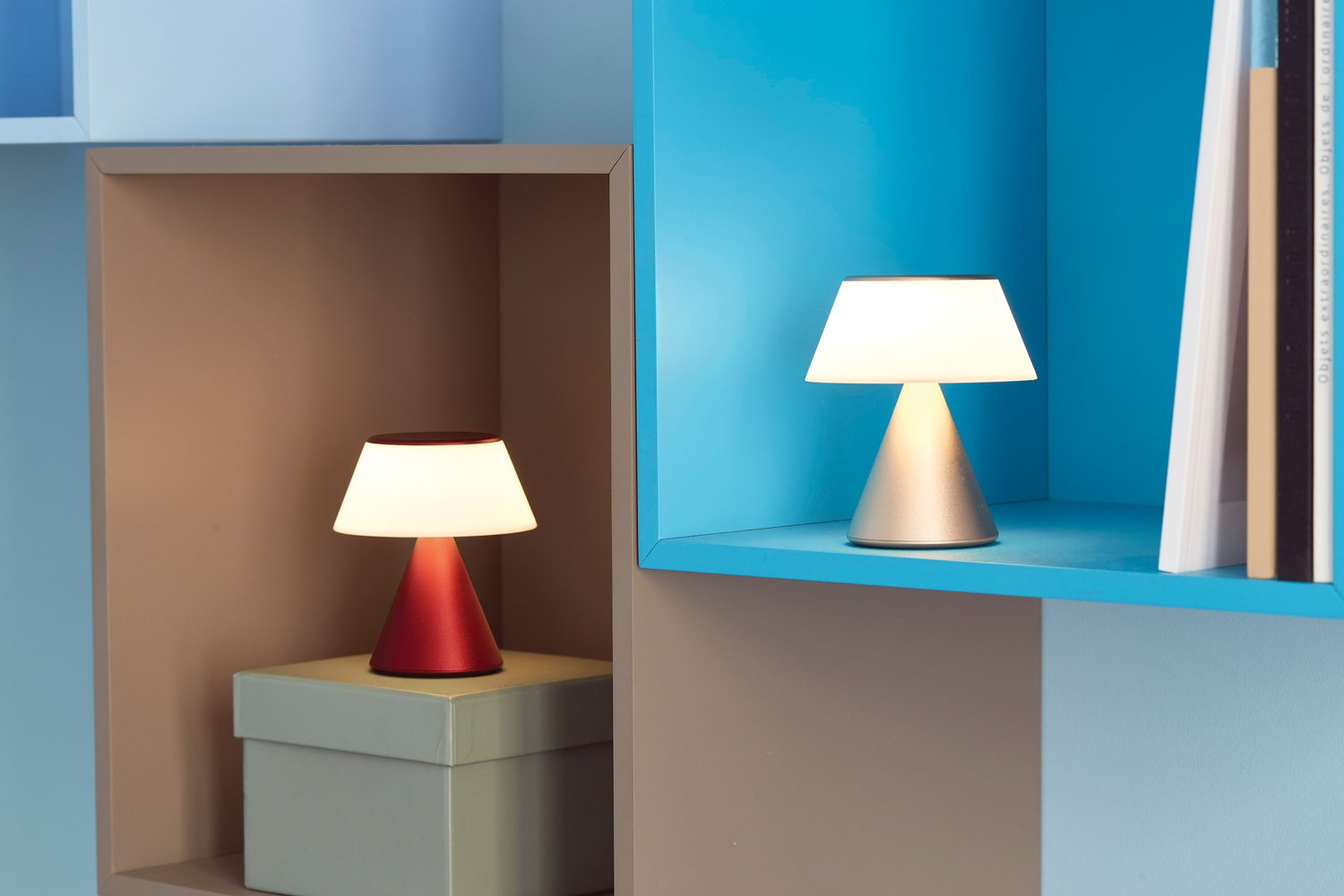 Lexon-Luma M Led Lamba Kırmızı-Masa Lambası-8-Milagron.com